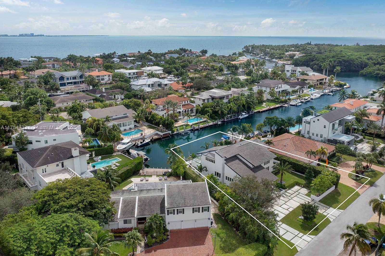   Coral Gables, FL 33133