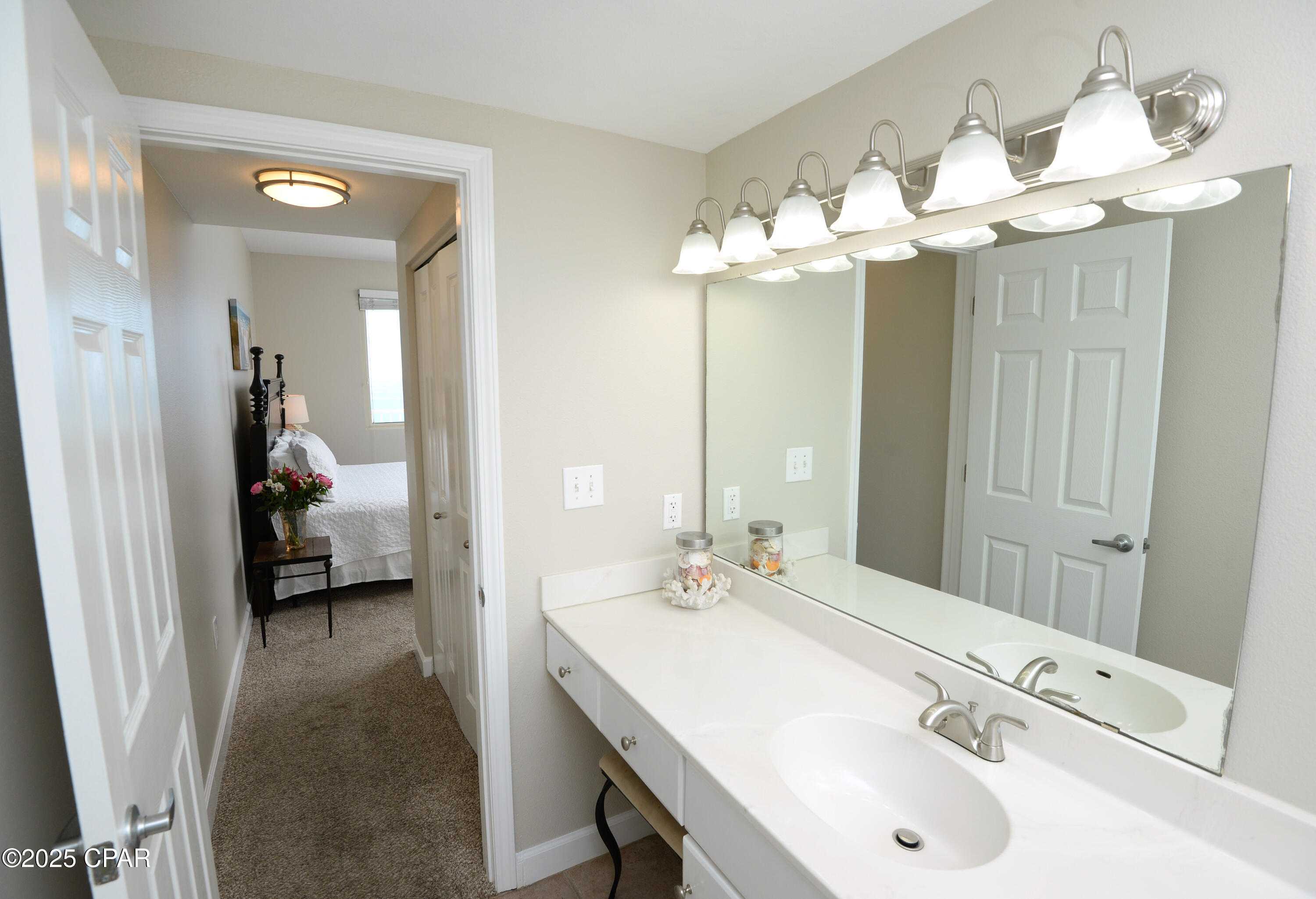 Image 20 For 9900 Thomas Drive Drive 1711