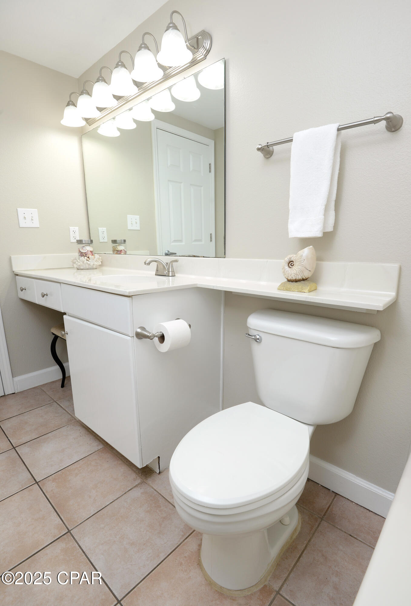 Image 22 For 9900 Thomas Drive Drive 1711