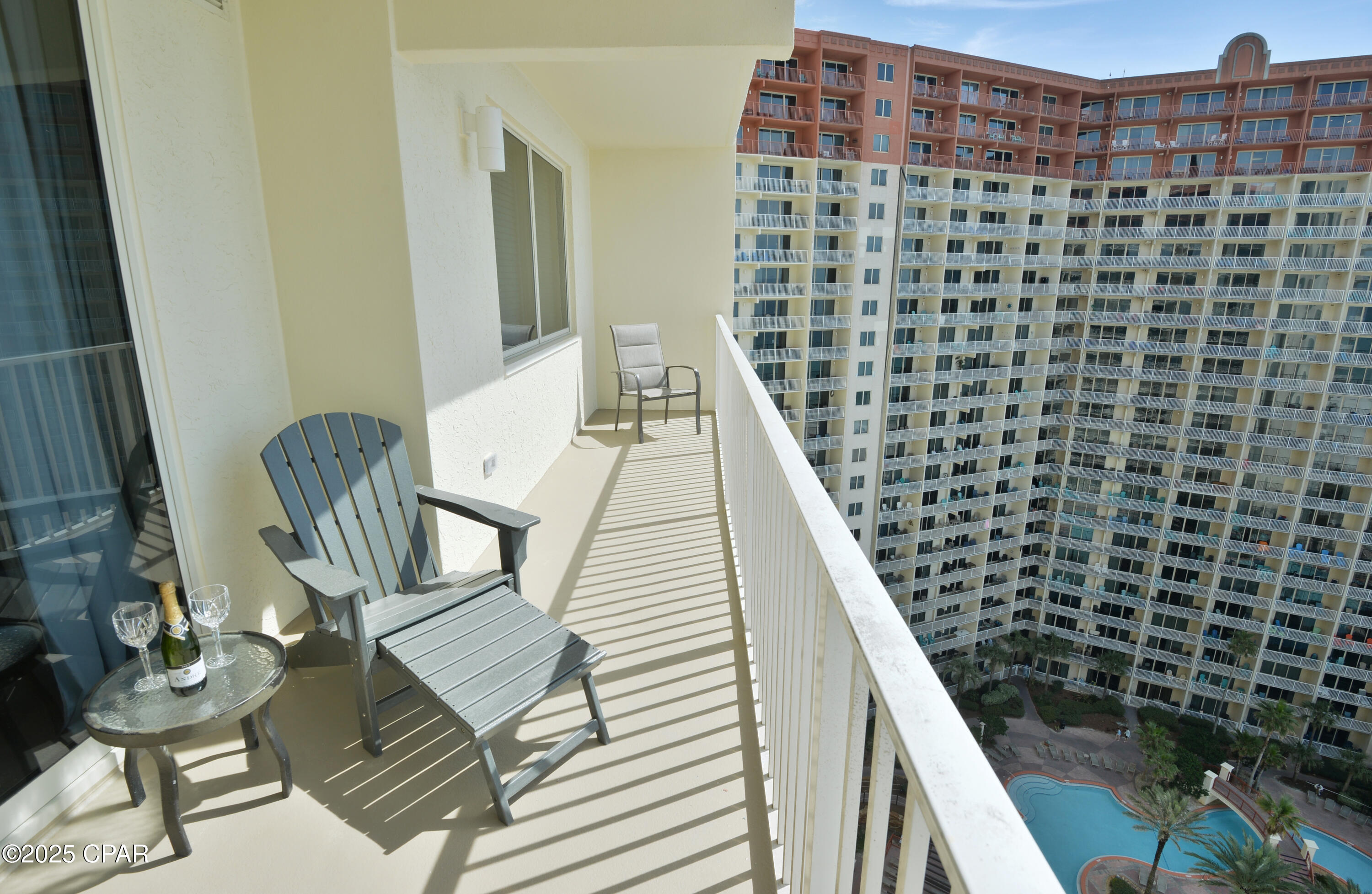 Image 30 For 9900 Thomas Drive Drive 1711