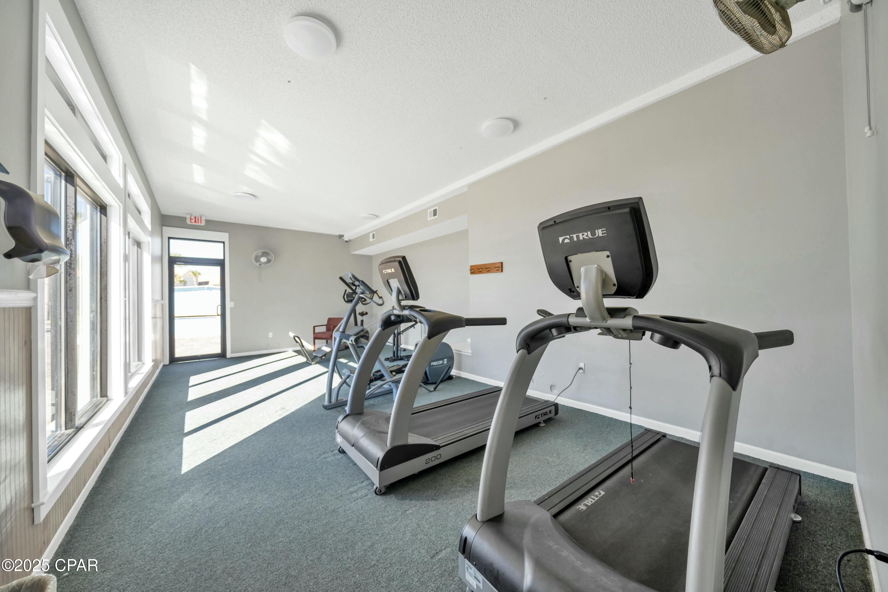 Image 34 For 17462 Front Beach Road 54205