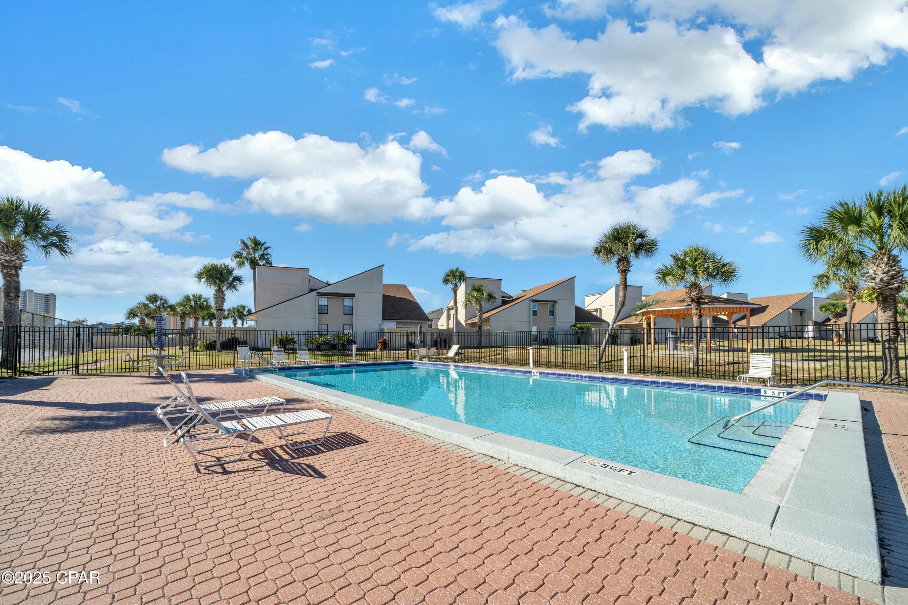 Image 39 For 17462 Front Beach Road 54205