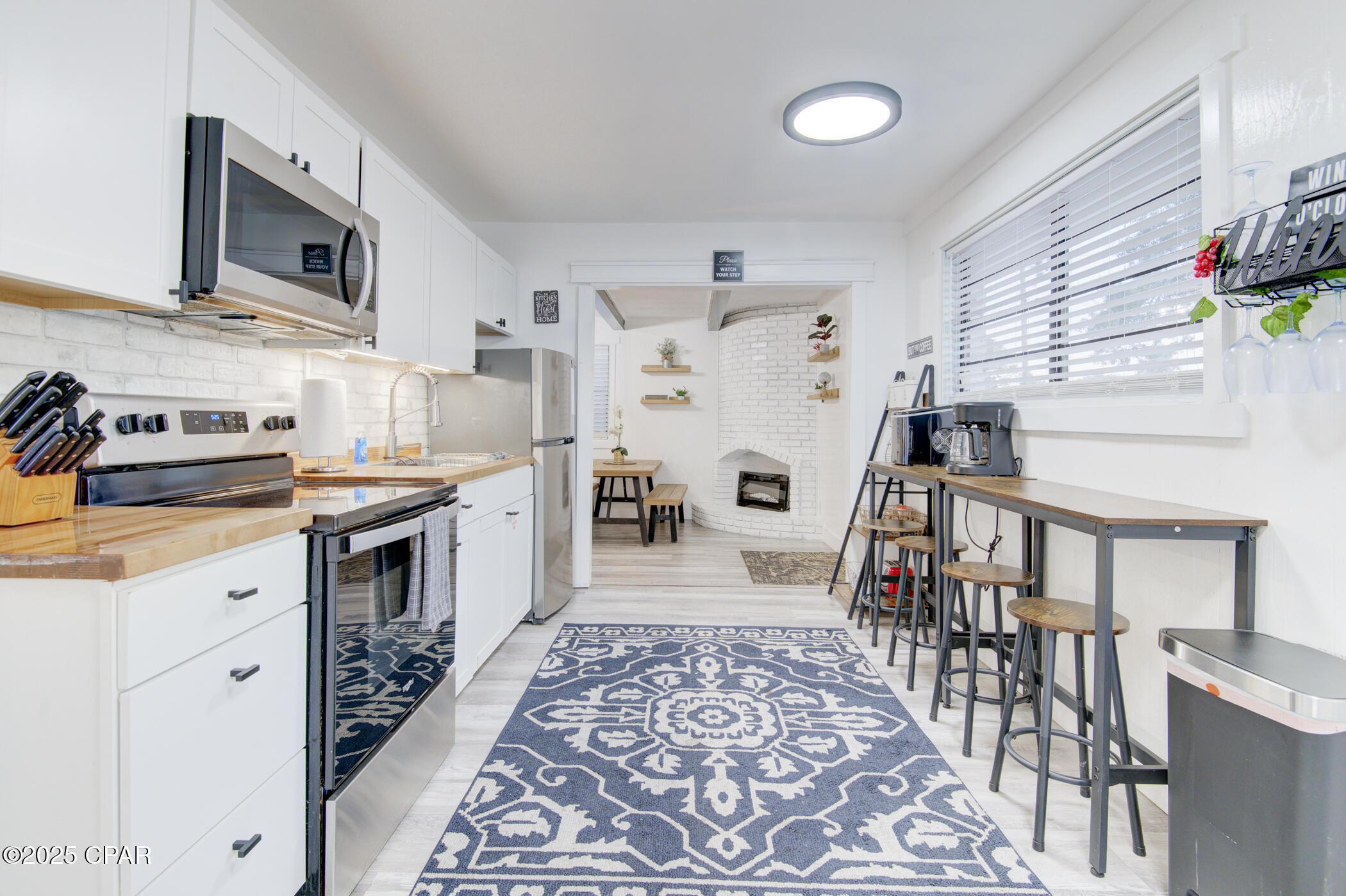 Image 10 For 5412 Hilltop Avenue