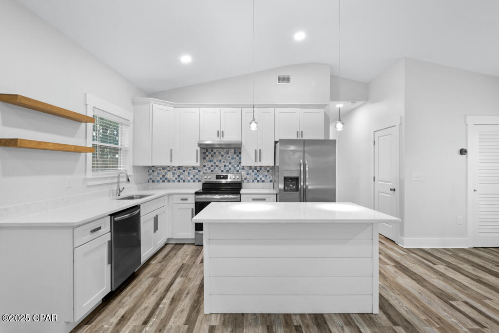 Image 17 For 2101 8th Street