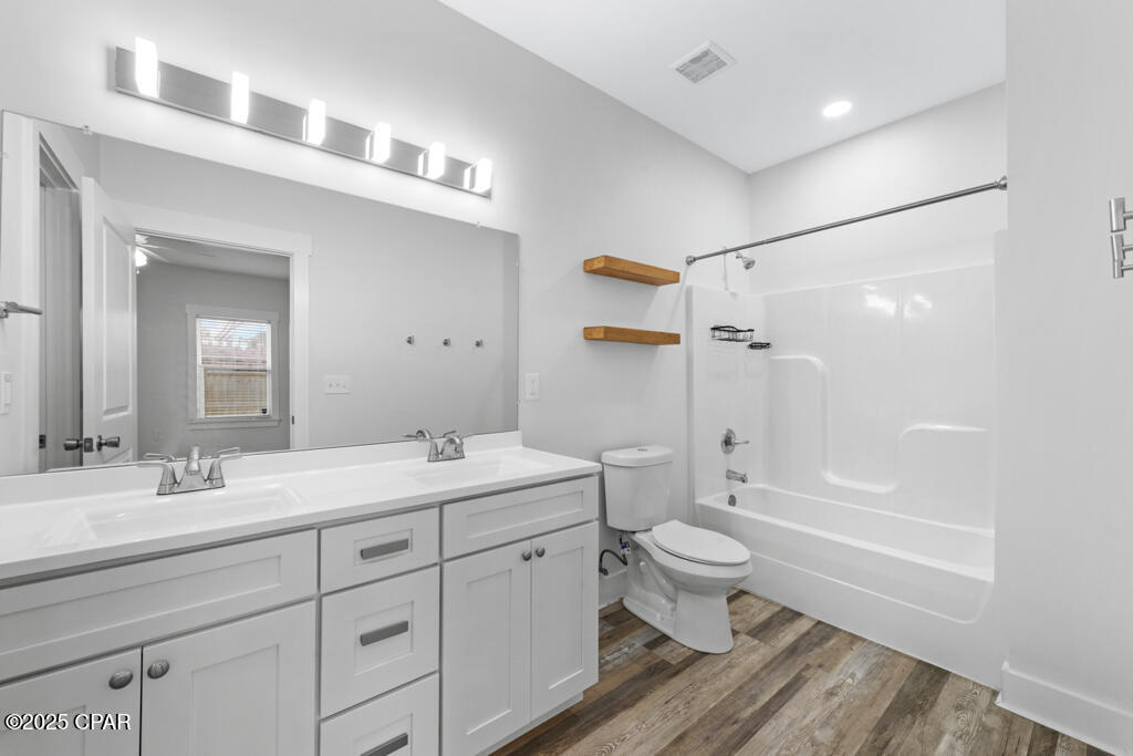 Image 27 For 2101 8th Street