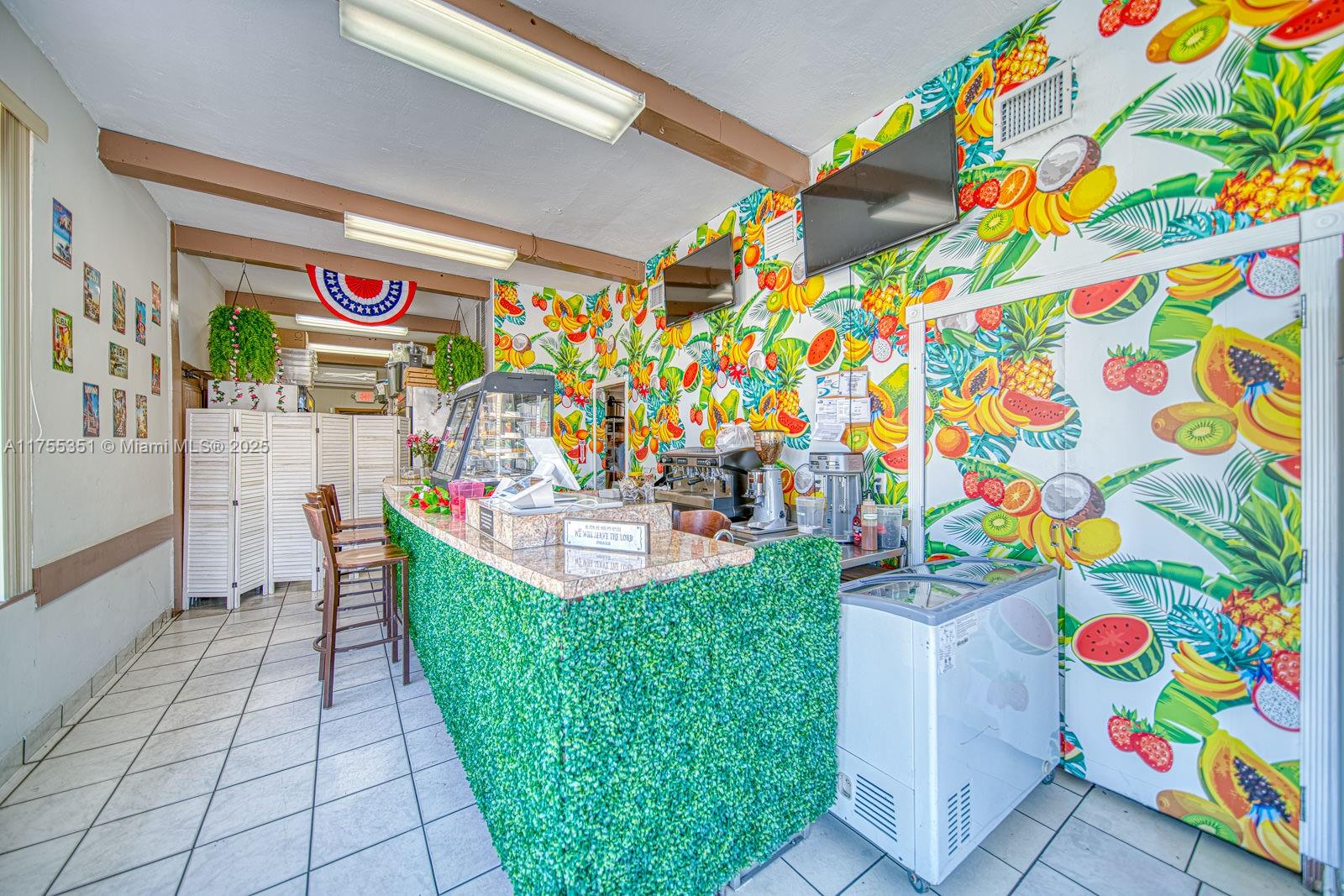 Cuban Restaurant Centrically Located In Hialeah On Palm Ave