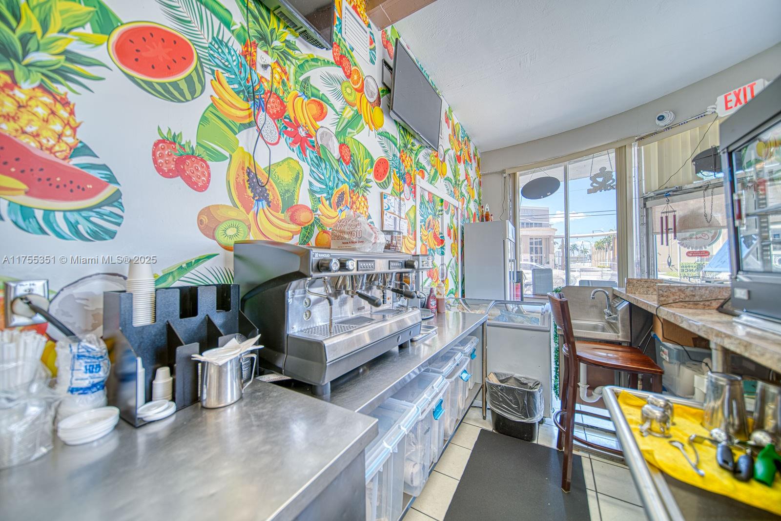 Cuban Restaurant Centrically Located In Hialeah On Palm Ave