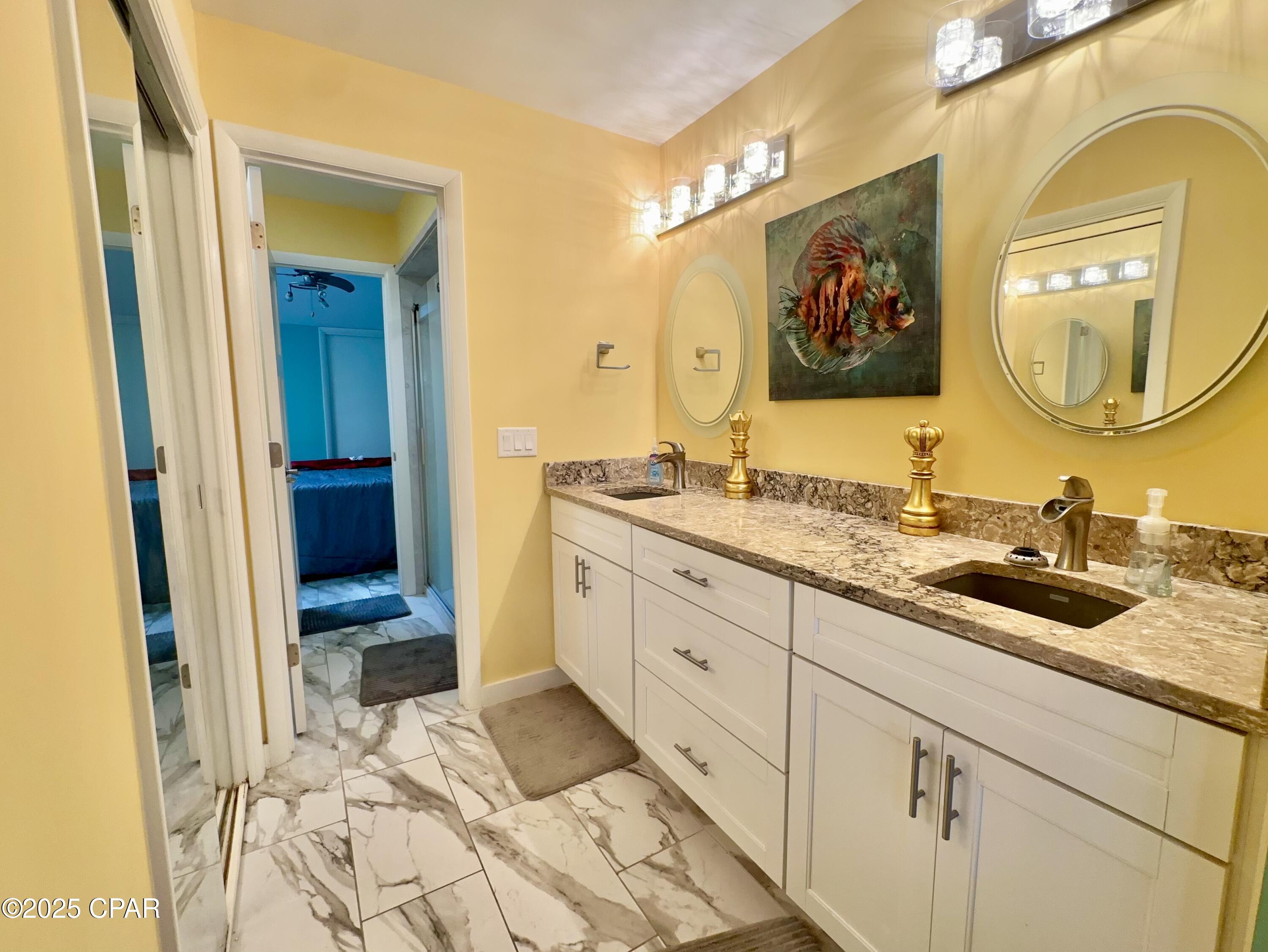 Image 10 For 8730 Thomas Drive 113