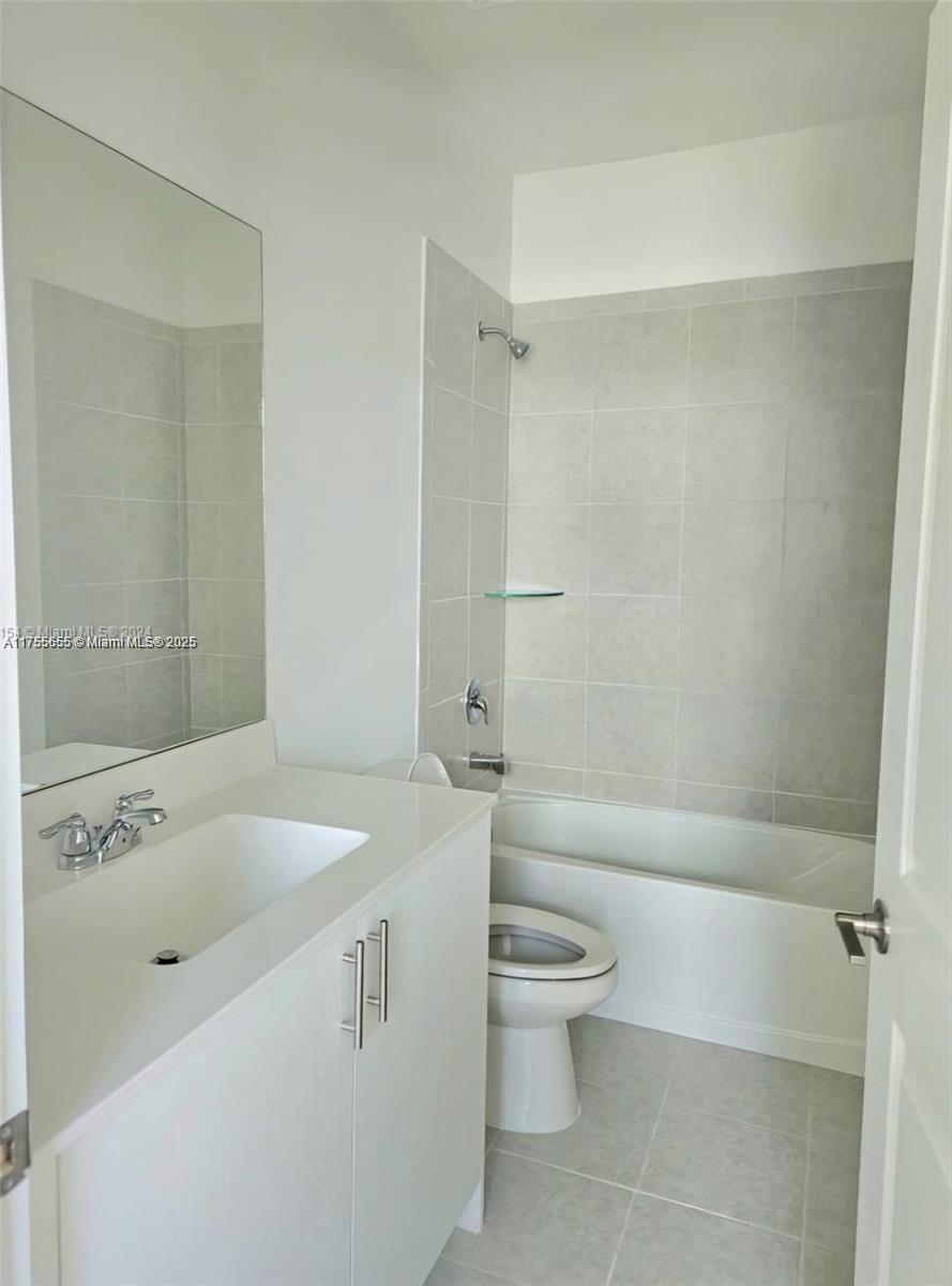 Property photo # 2