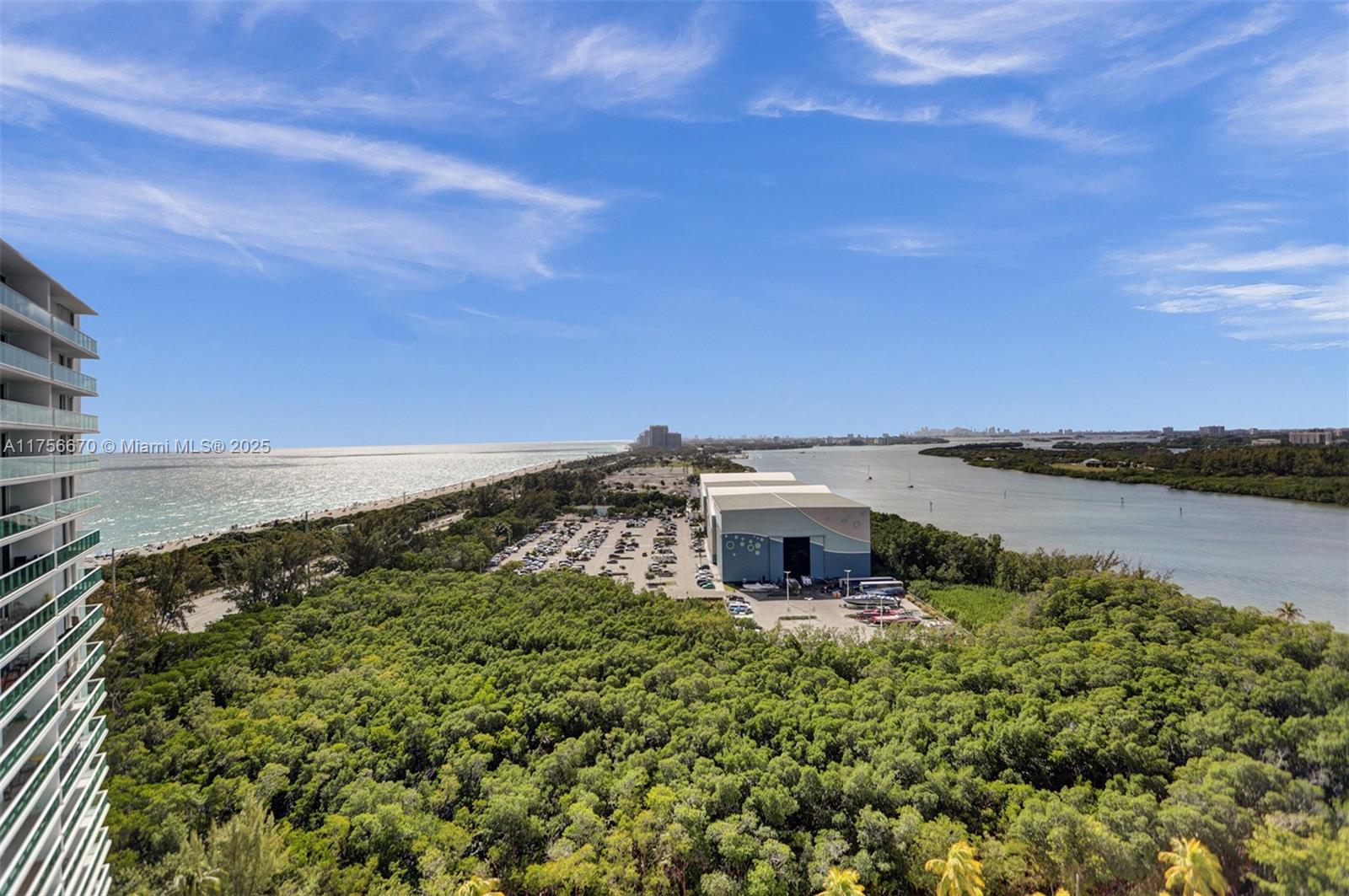 Arlen House East Condo