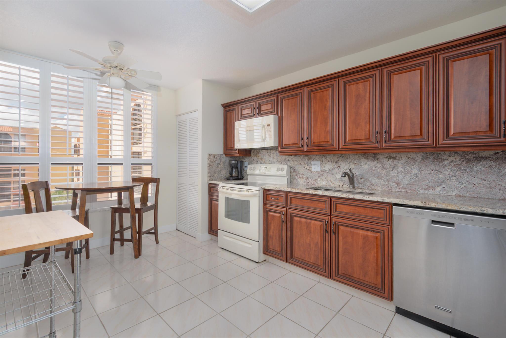 Photo 6 of home located at 7153 Promenade Drive 601, Boca Raton FL