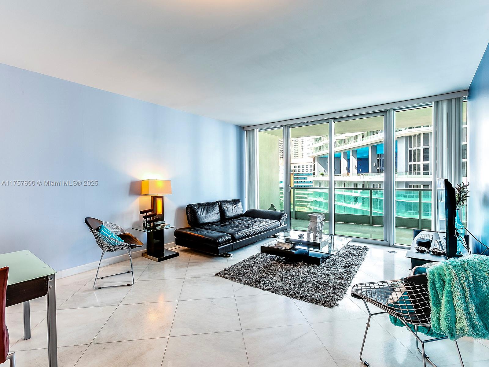 1331 Brickell Bay Dr #1206, Miami FL 33131