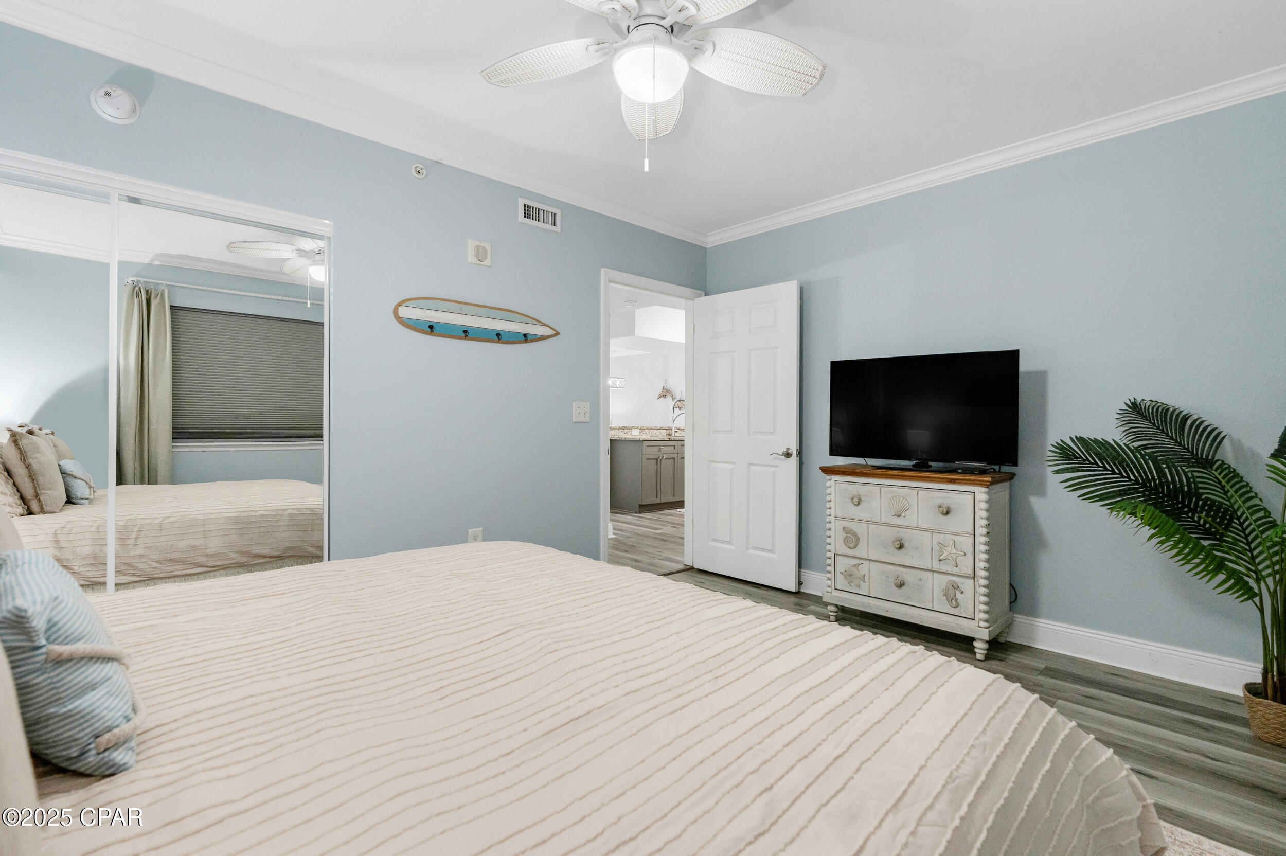 Image 35 For 14701 Front Beach Road 2525