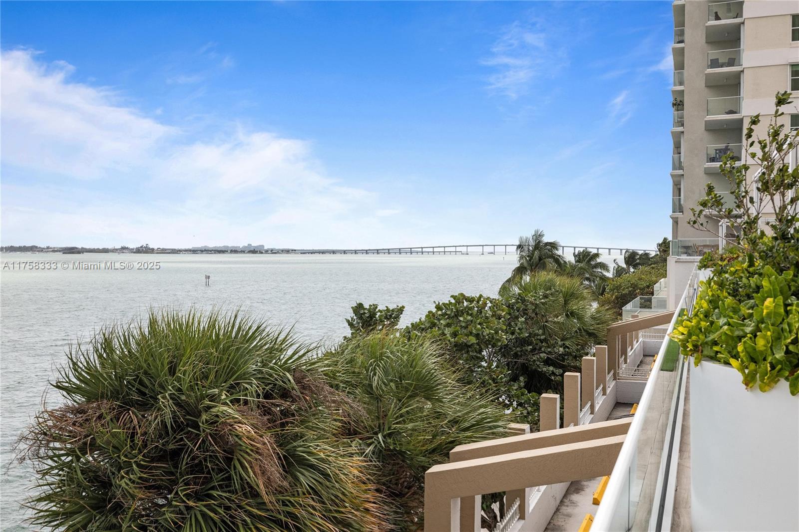 770 Claughton Island Dr #1912, Miami FL 33131