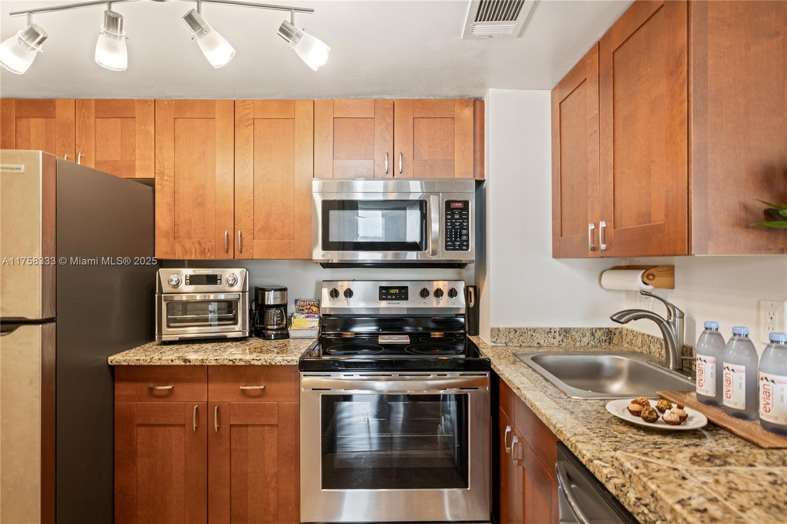 770 Claughton Island Dr #1912, Miami FL 33131