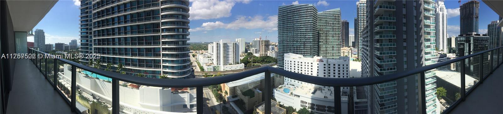 Condo for Sale in Miami, FL