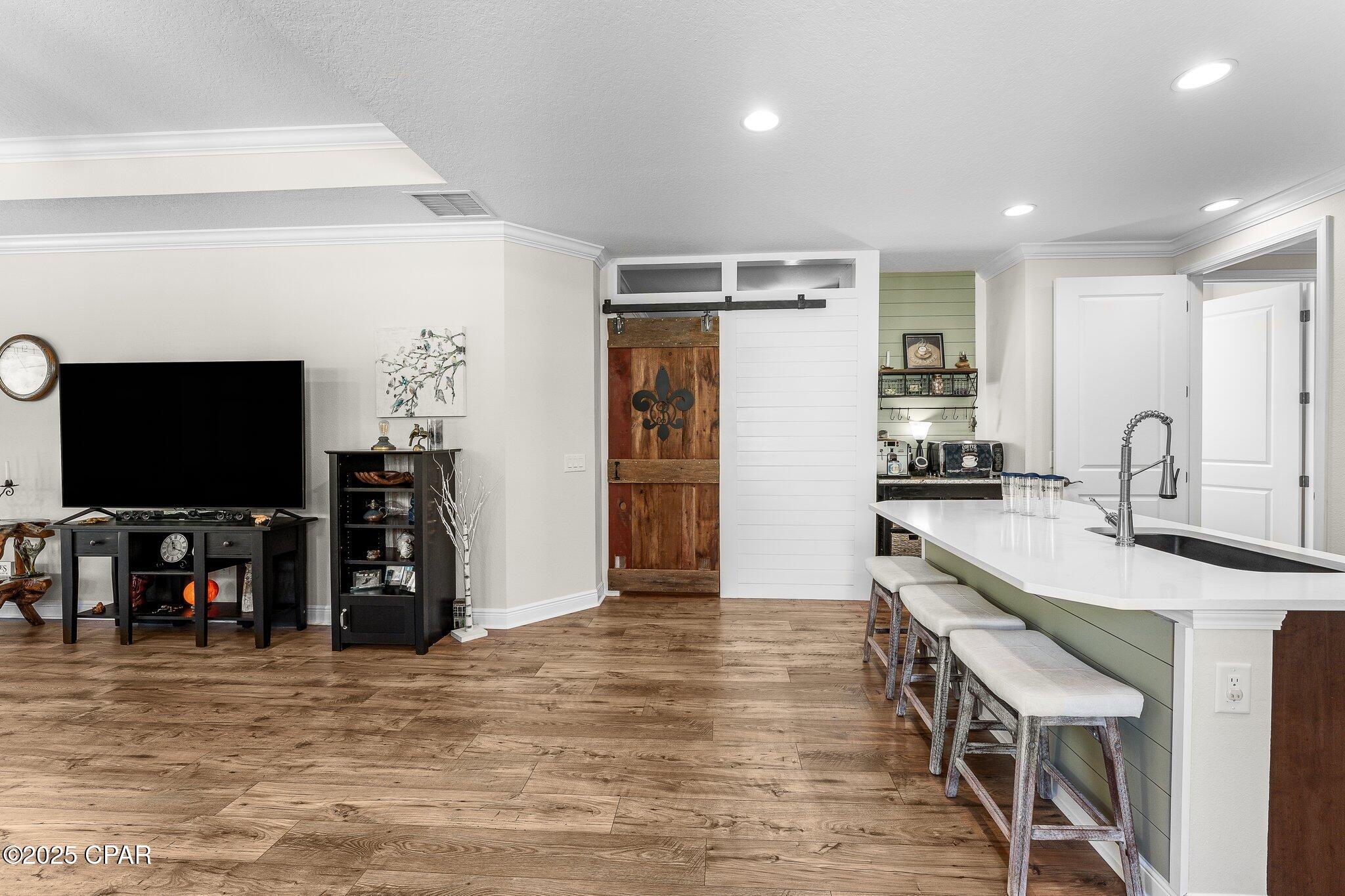 Image 10 For 9313 Cool Breeze Drive