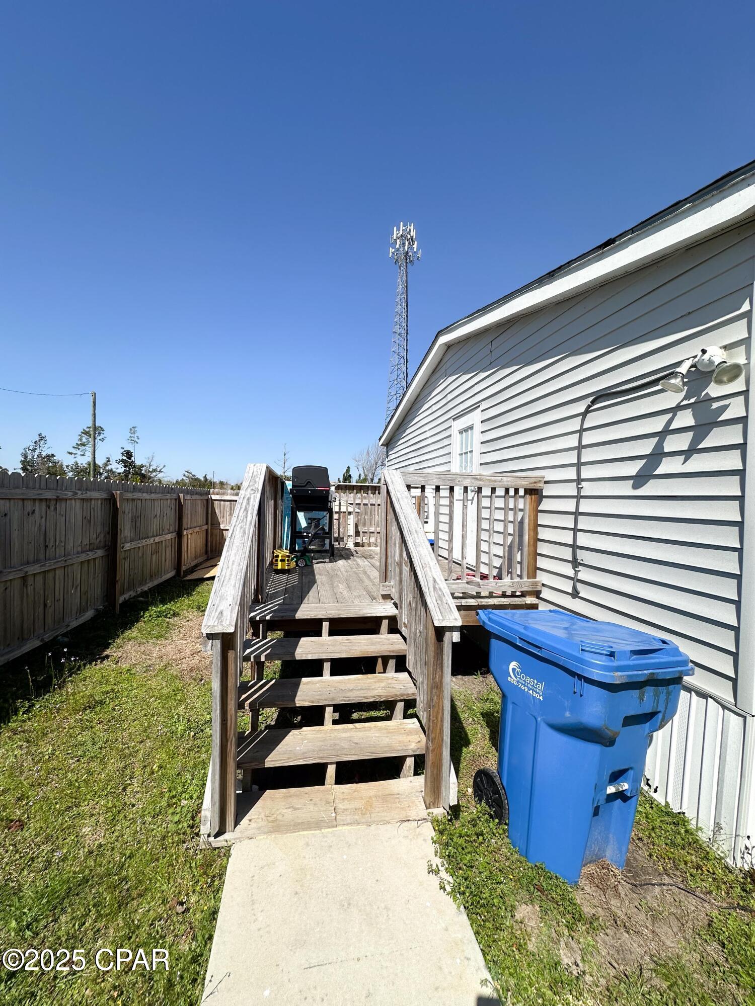 Image 6 For 149 Seneca Avenue A & B