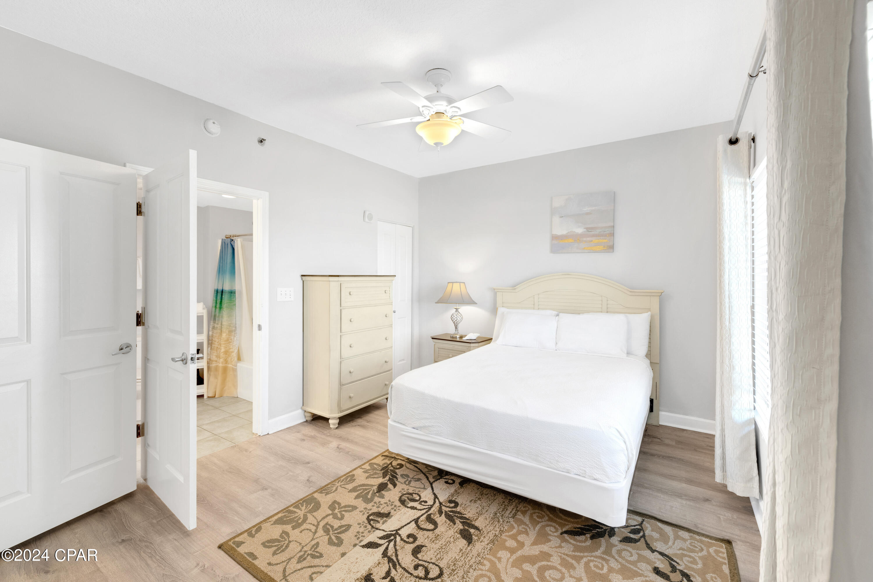 Image 2 For 9900 Thomas Drive 1104