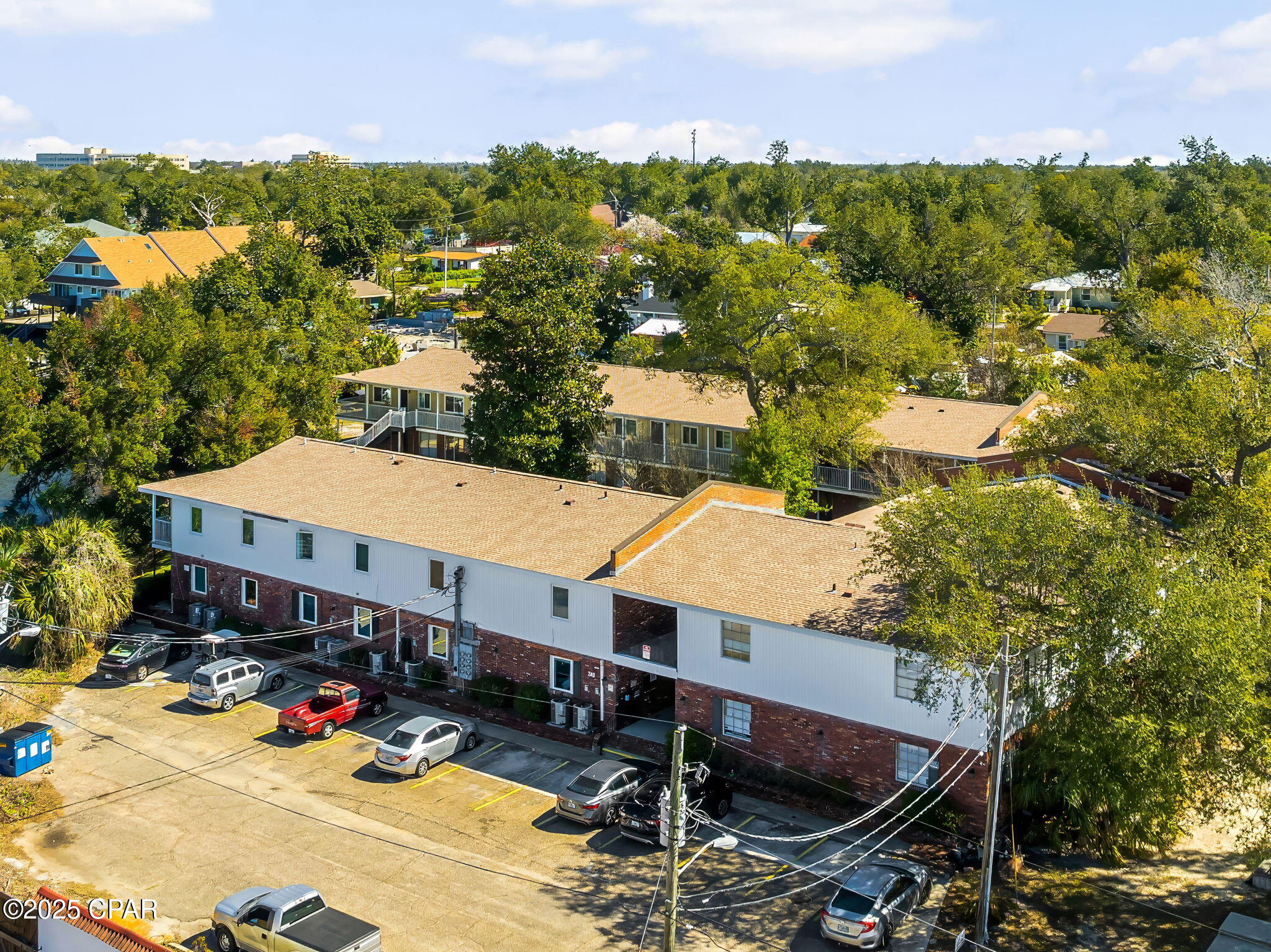 Image 12 For 240 Harmon Avenue