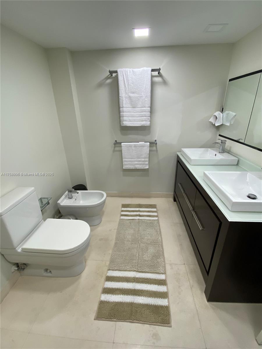 2951 S Bayshore Dr #1008, Miami FL 33133