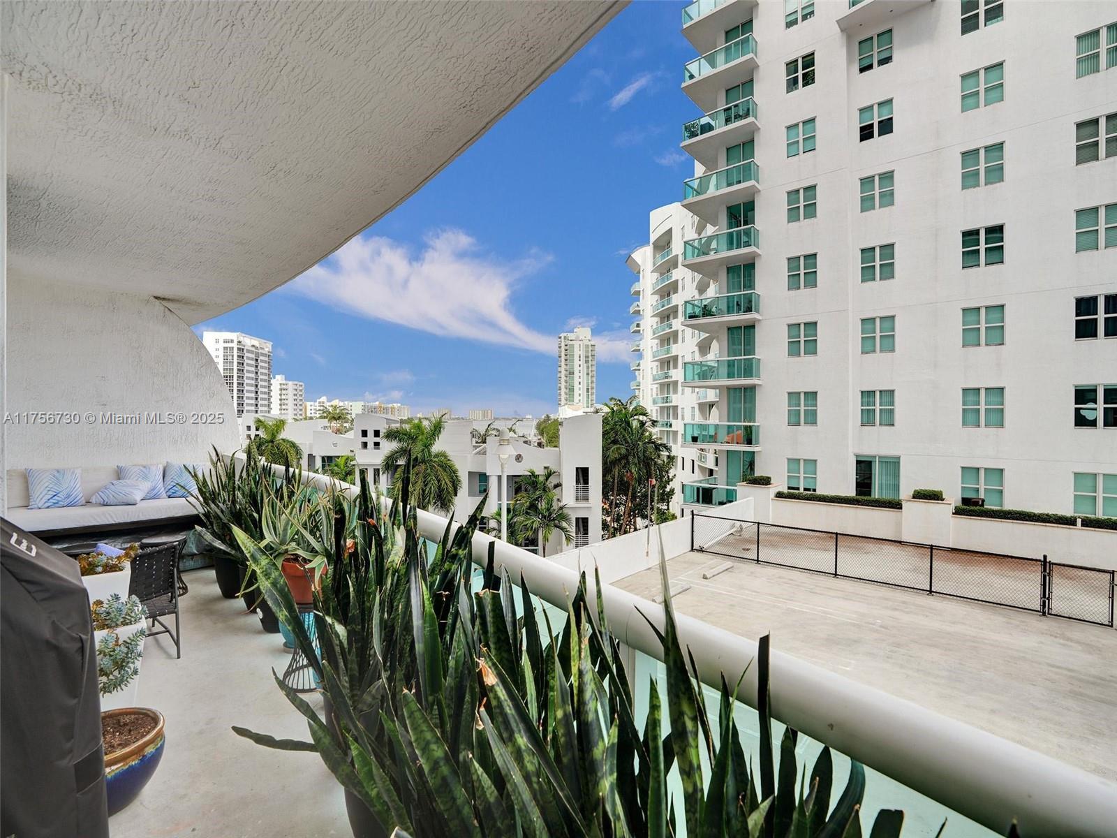 7900 Harbor Island Dr #510, North Bay Village FL 33141