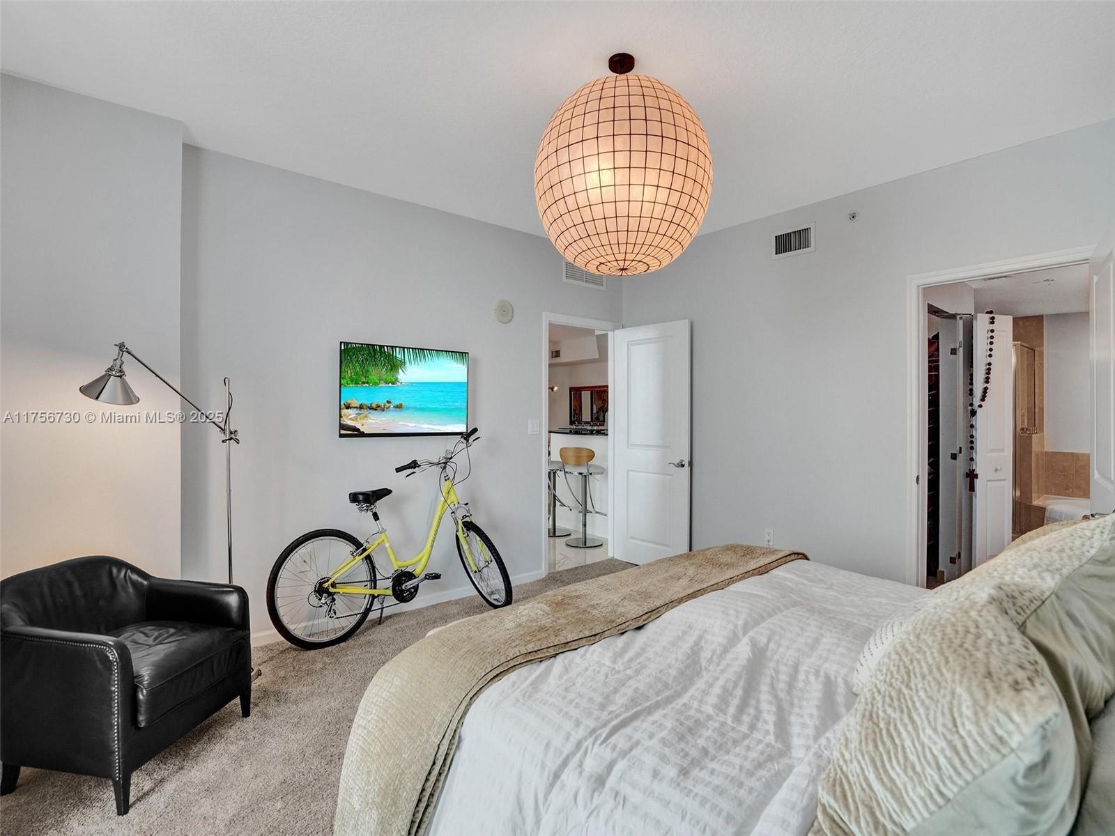 7900 Harbor Island Dr #510, North Bay Village FL 33141