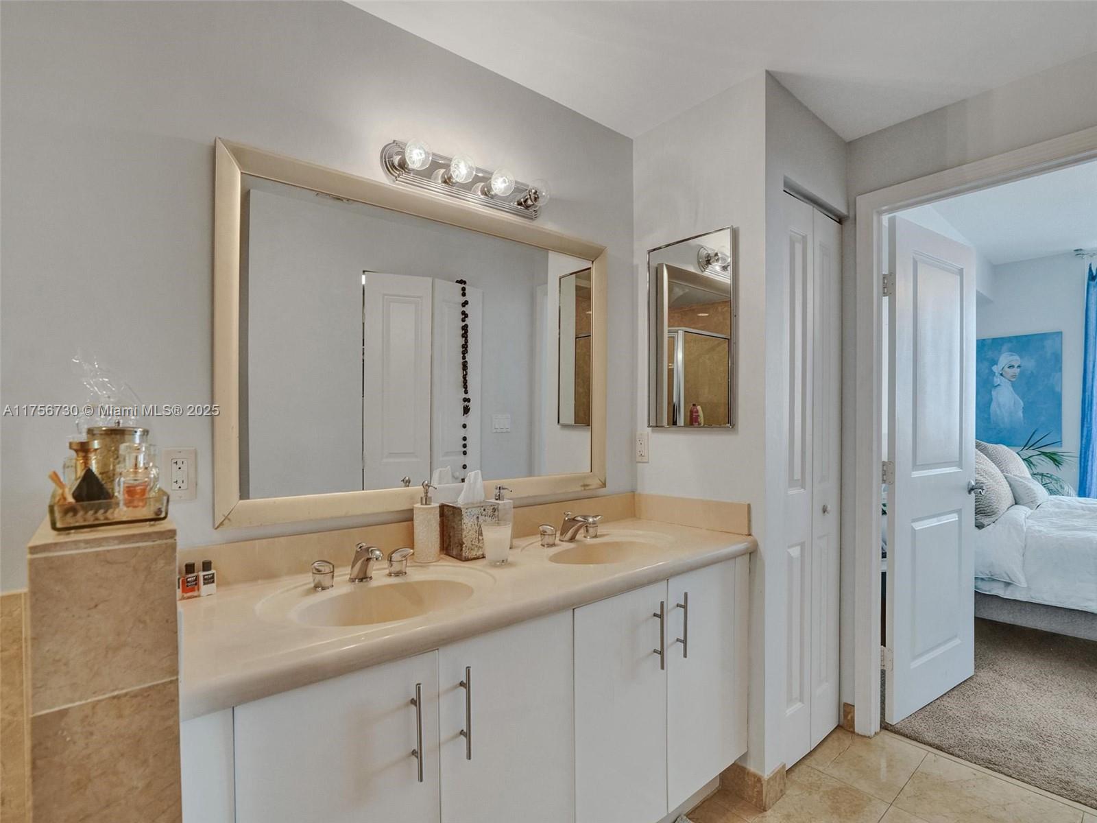 7900 Harbor Island Dr #510, North Bay Village FL 33141