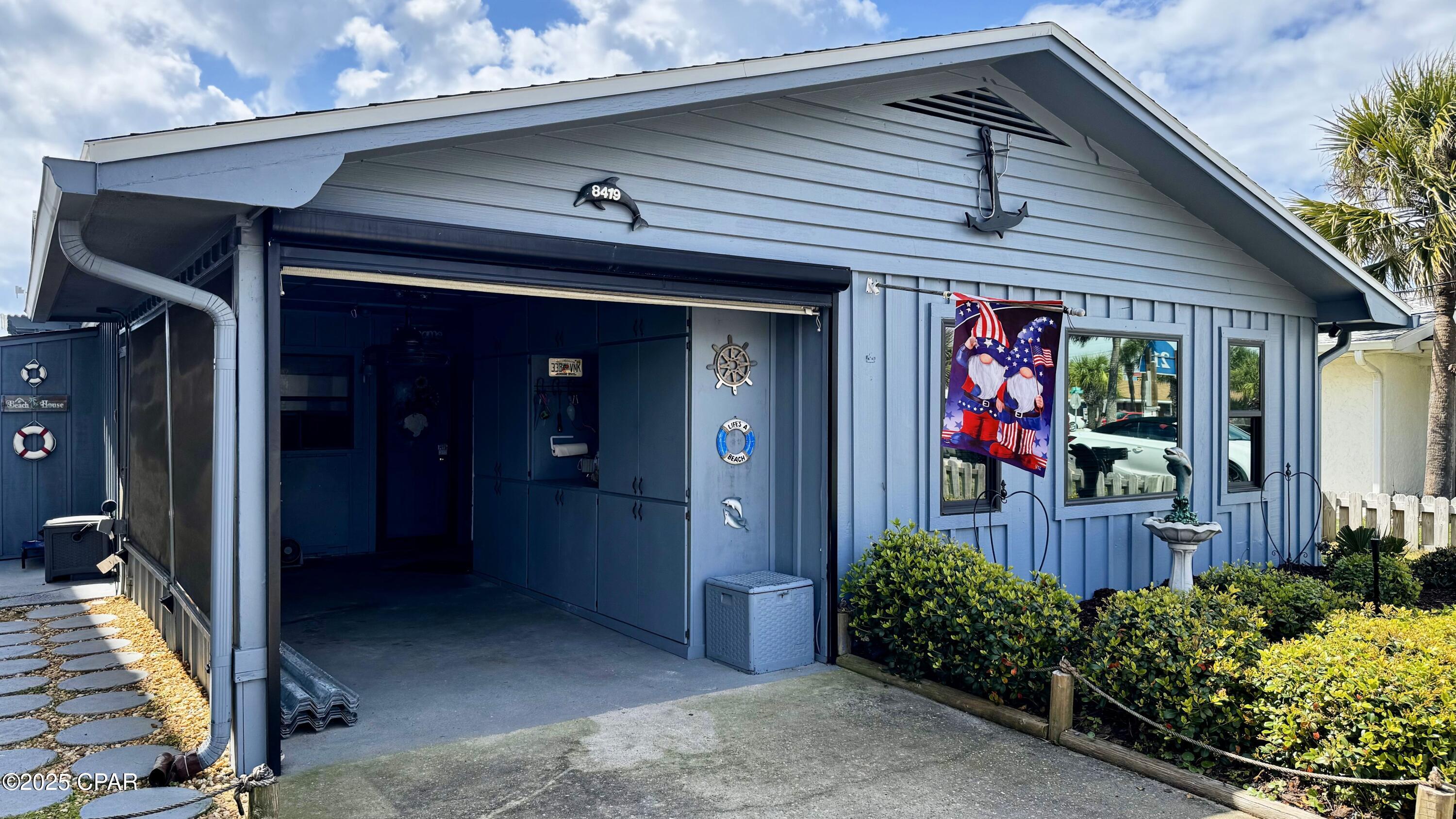 Image 6 For 8419 Surf Drive