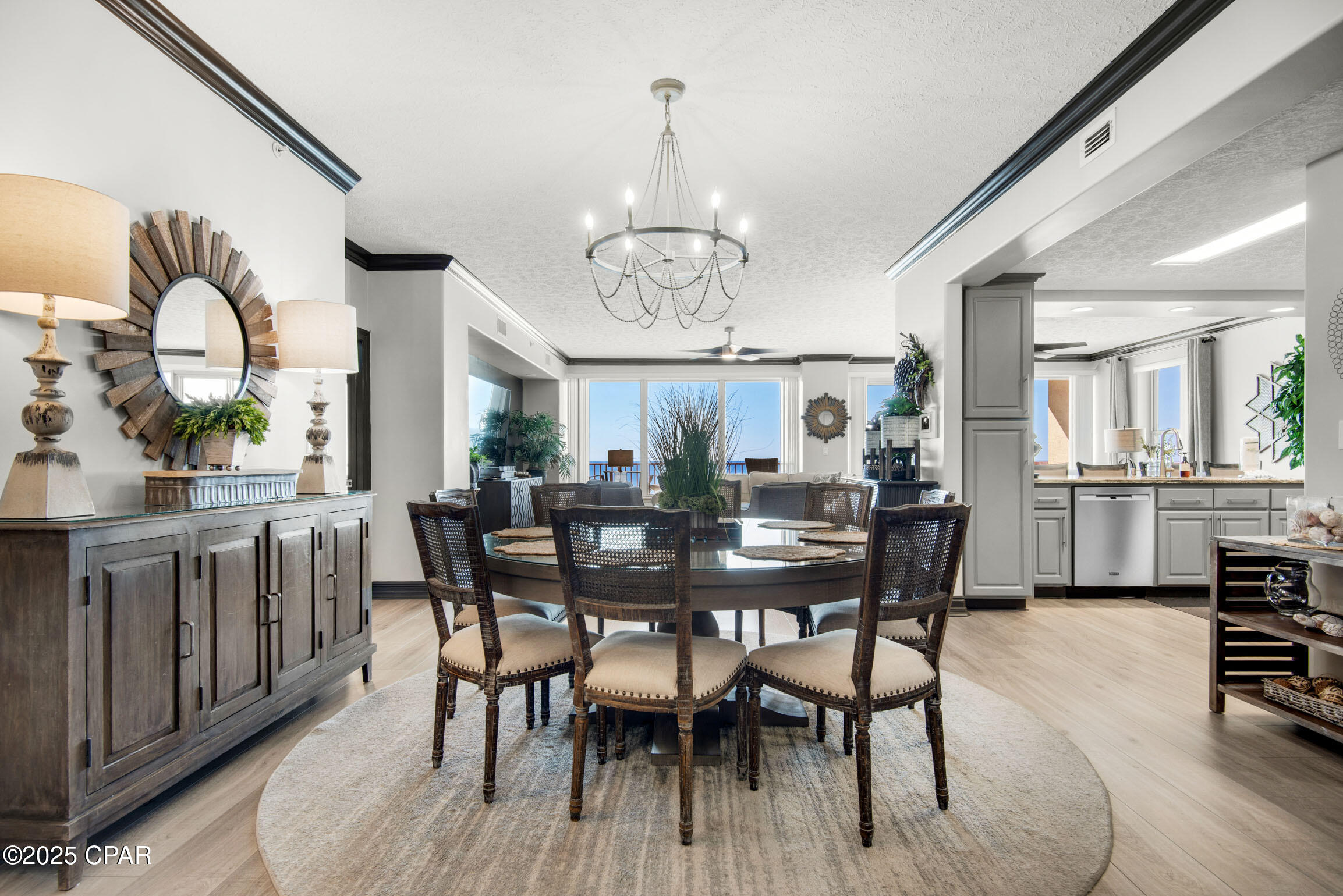 Image 3 For 7115 Thomas Drive 901