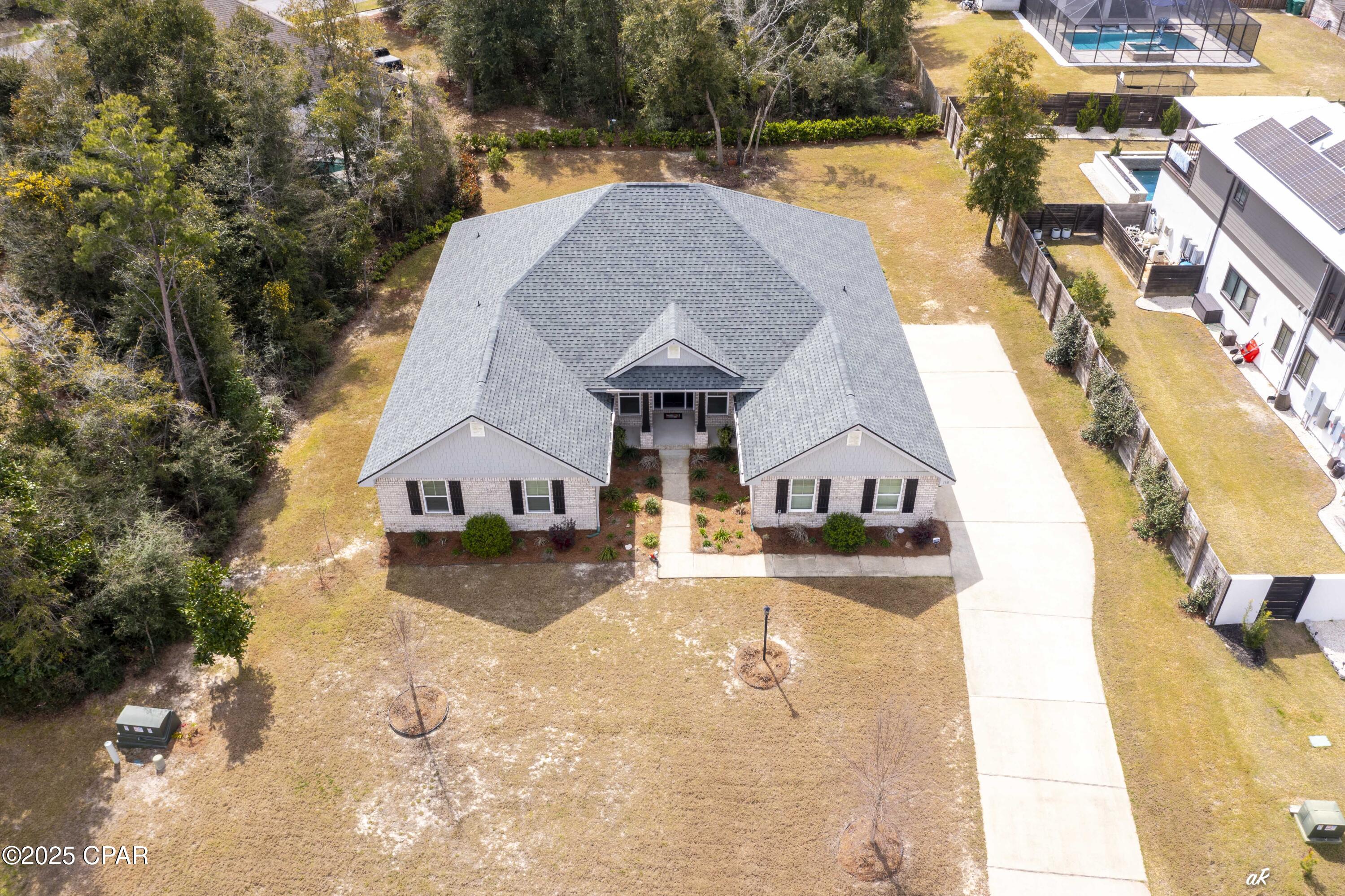Image 31 For 160 Lake Merial Boulevard