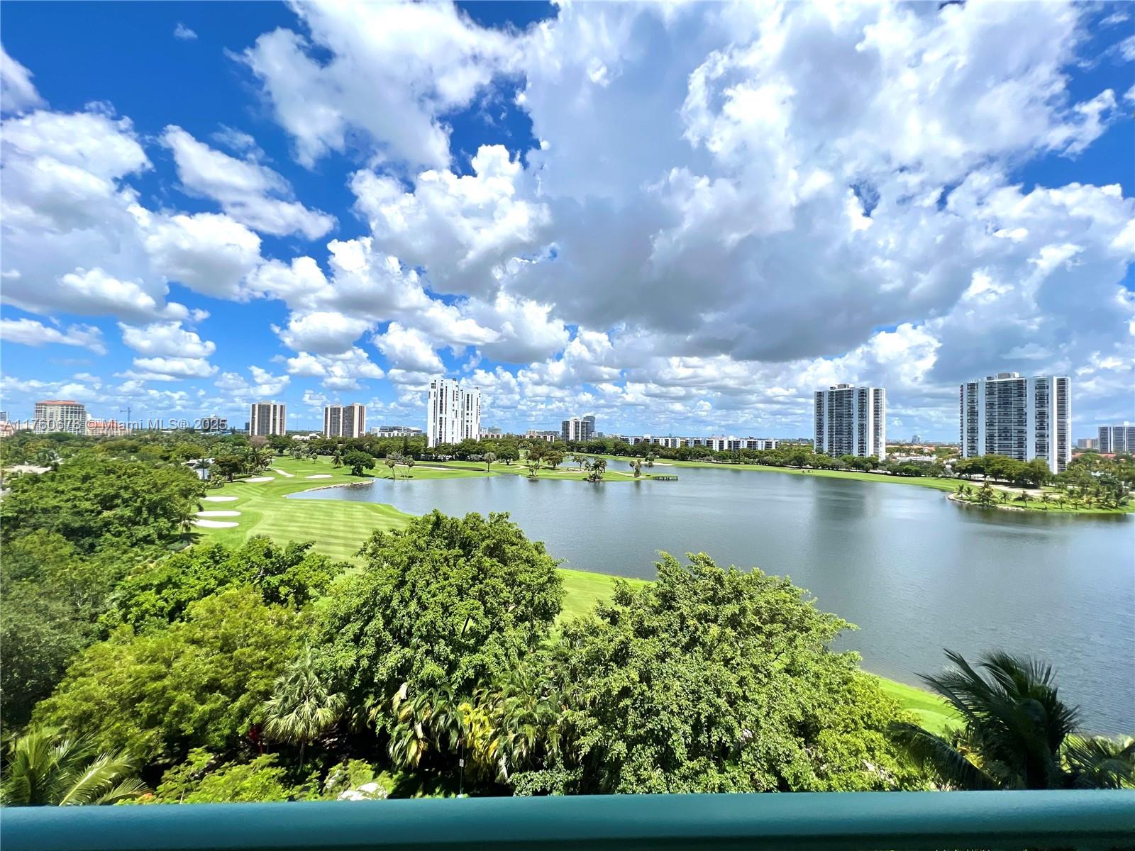 20000 Country Club Dr Unit 806, Aventura, Florida 33180