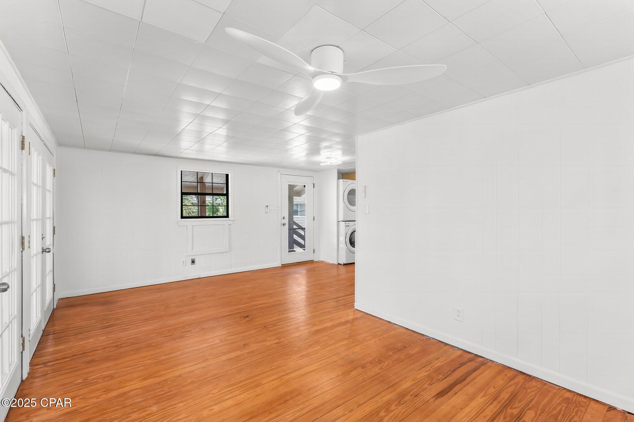 Image 10 For 6604 Beach Drive B