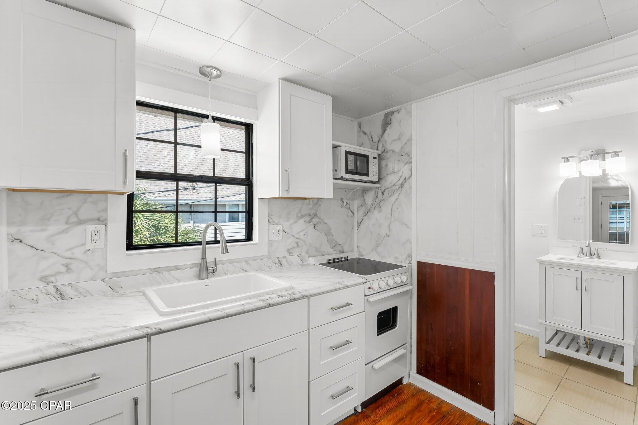Image 16 For 6604 Beach Drive B