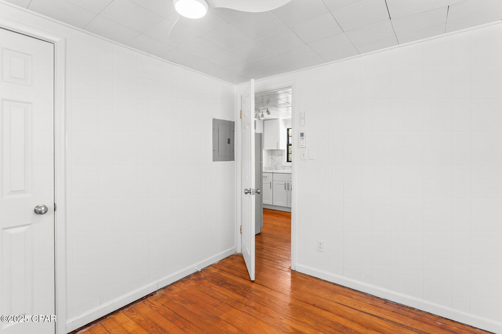 Image 21 For 6604 Beach Drive B