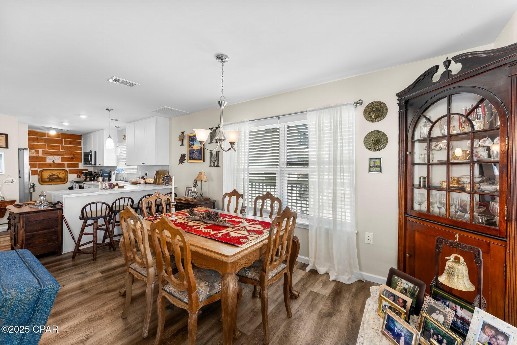 Image 12 For 1035 Bay Circle