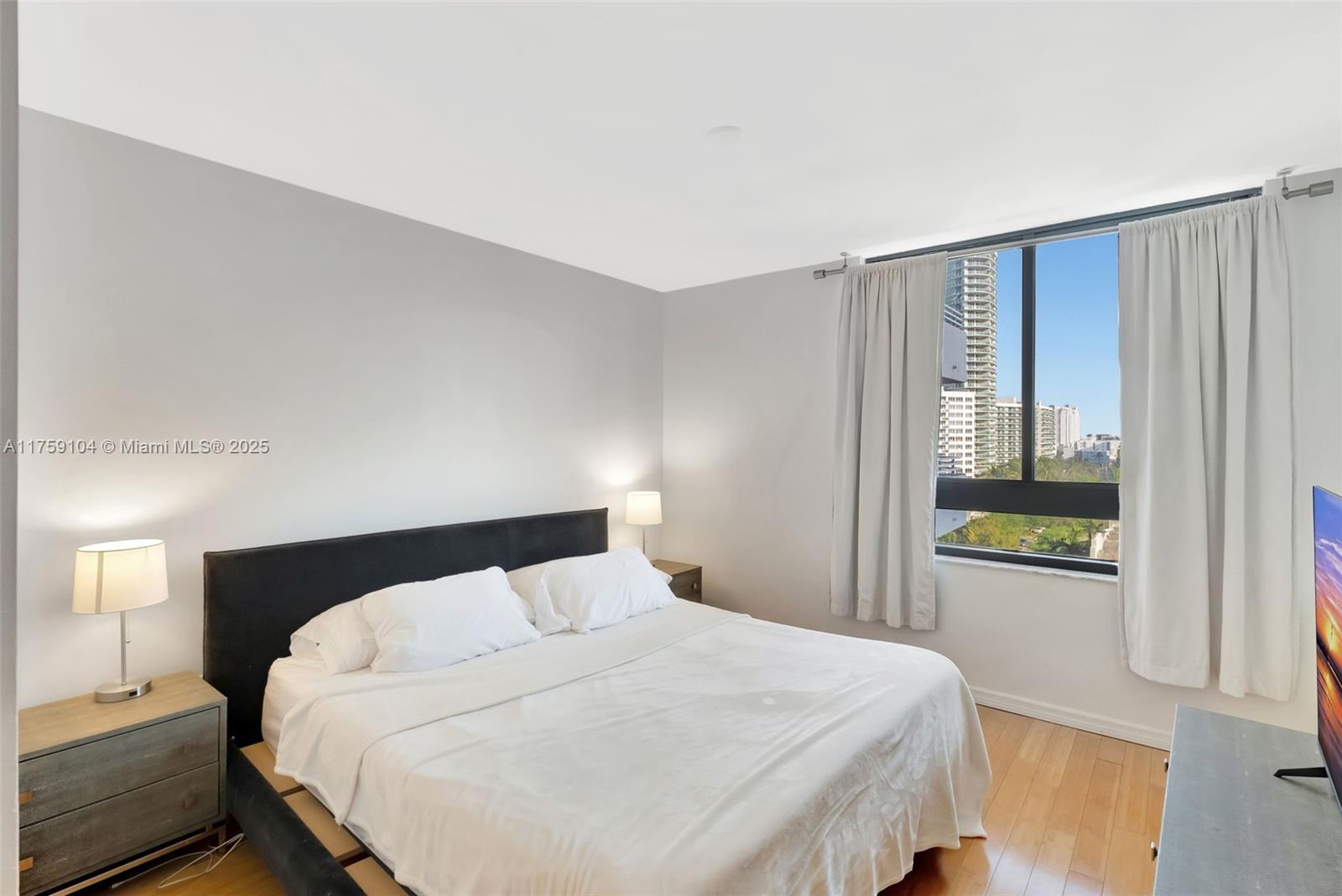 1330 West Ave #909, Miami Beach FL 33139