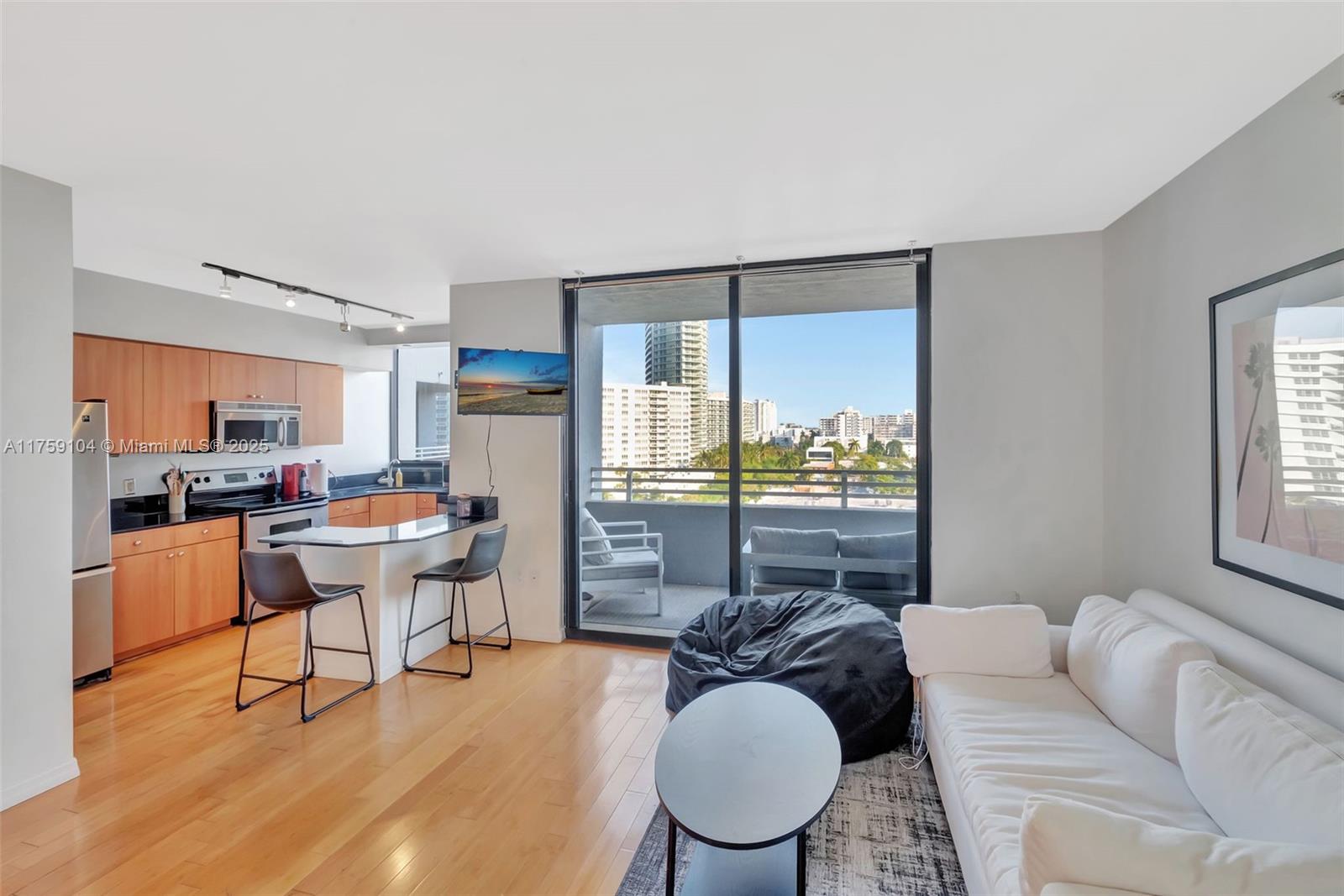 1330 West Ave #909, Miami Beach FL 33139