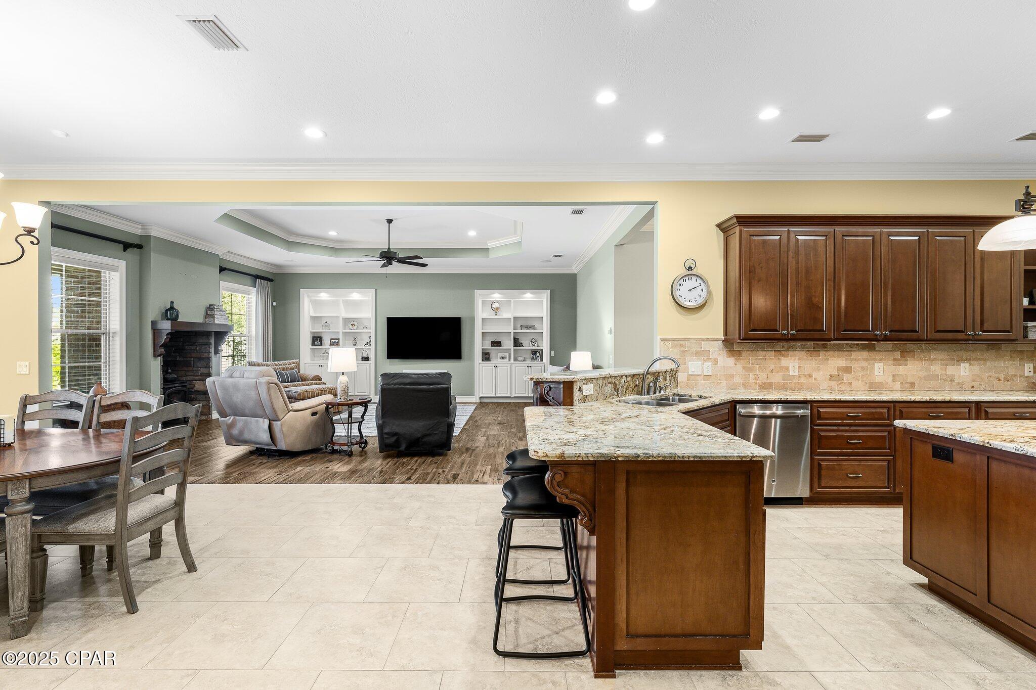 Image 21 For 4405 Bayou Oaks Drive