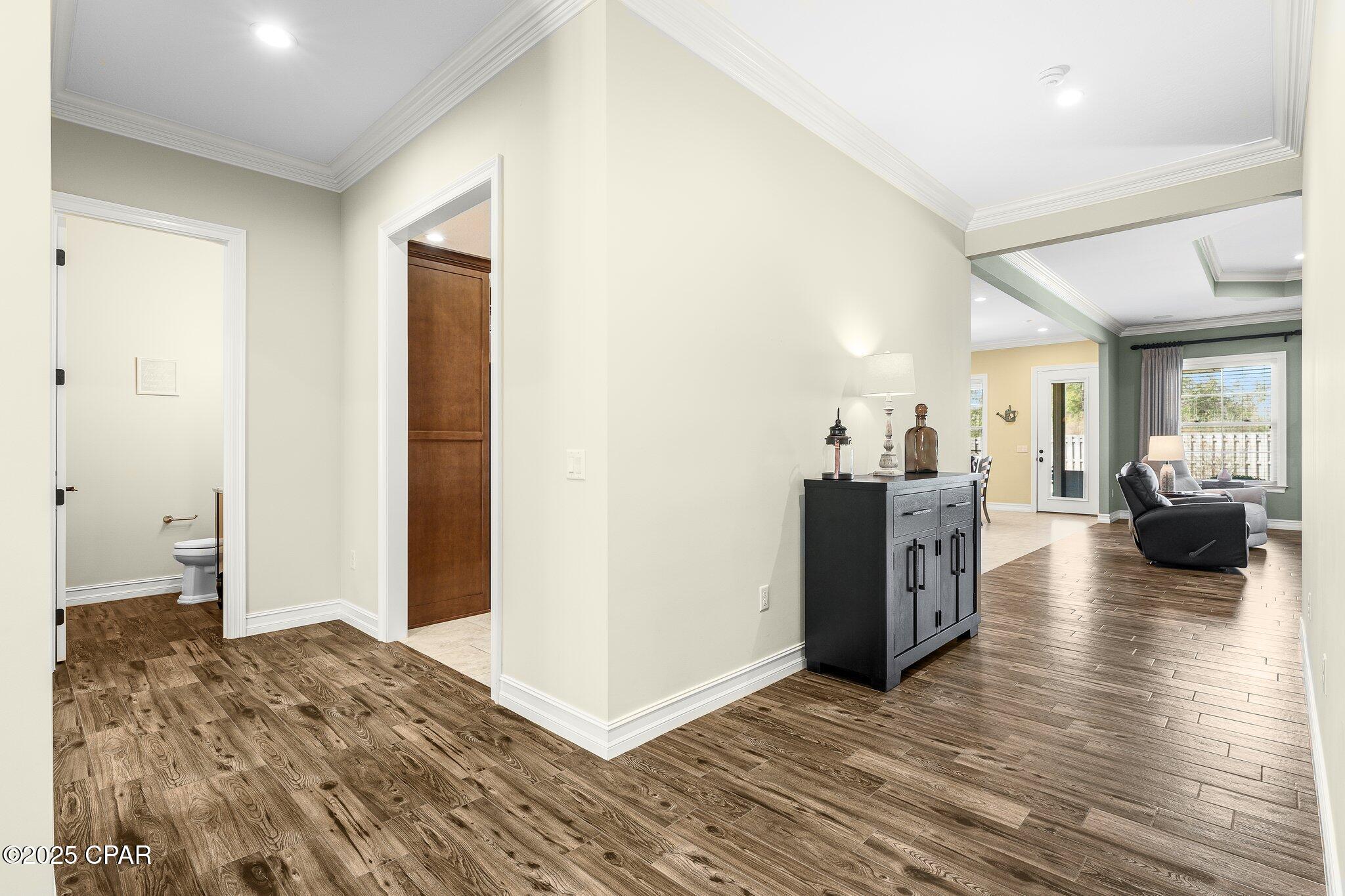 Image 8 For 4405 Bayou Oaks Drive