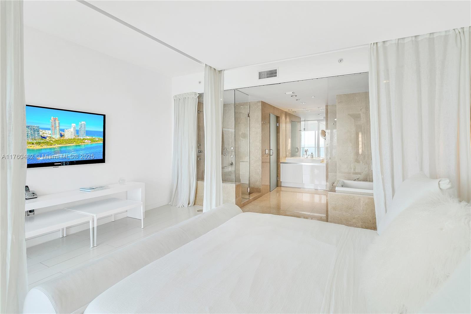 3737 Collins Ave #S-1302, Miami Beach FL 33140