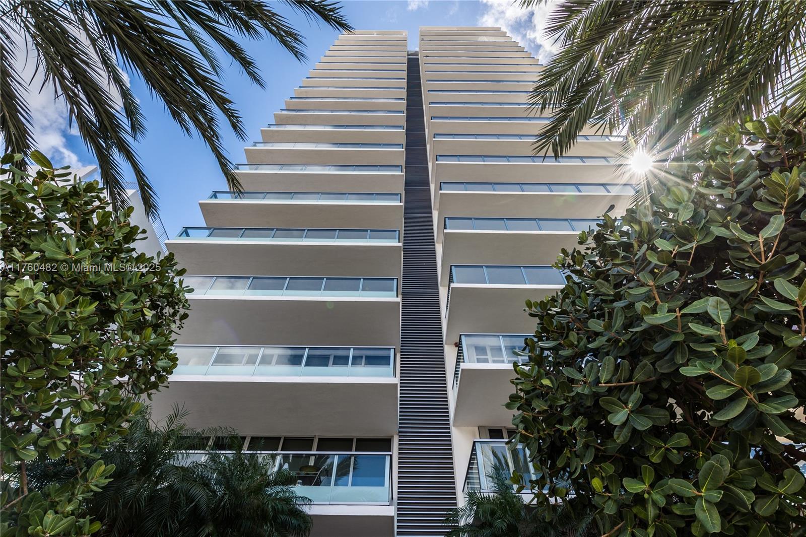 3737 Collins Ave #S-1302, Miami Beach FL 33140