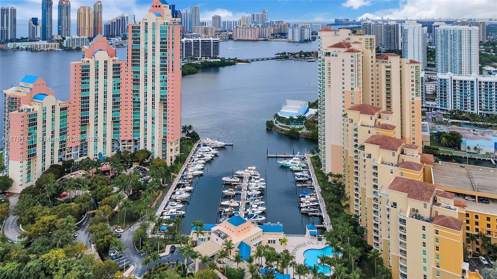 3340 NE 190th St #208, Aventura FL 33180