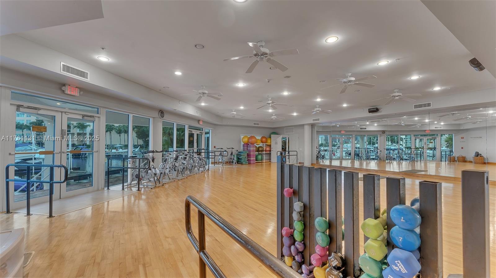3340 NE 190th St #208, Aventura FL 33180