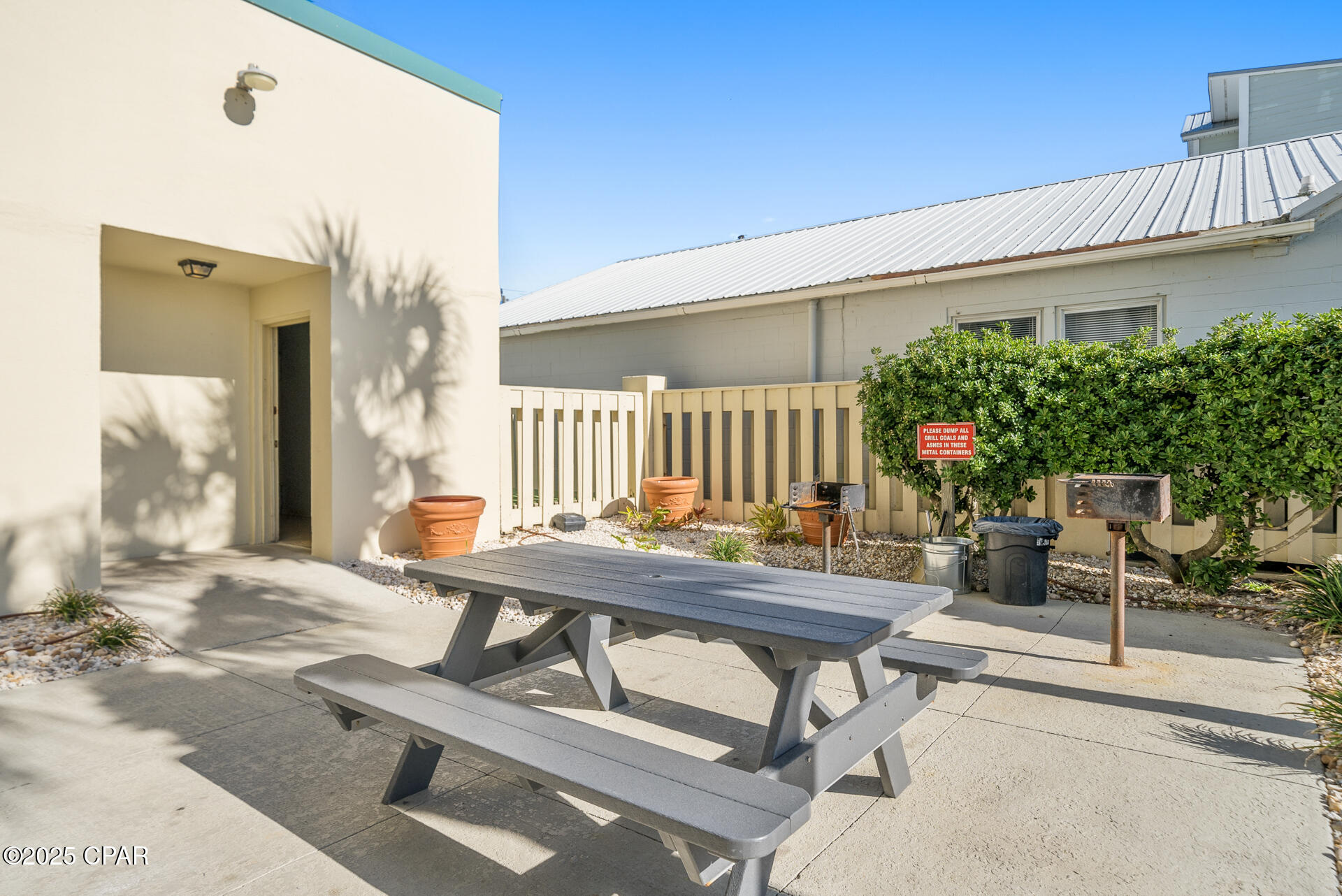 Image 32 For 9850 Thomas Drive 1212e