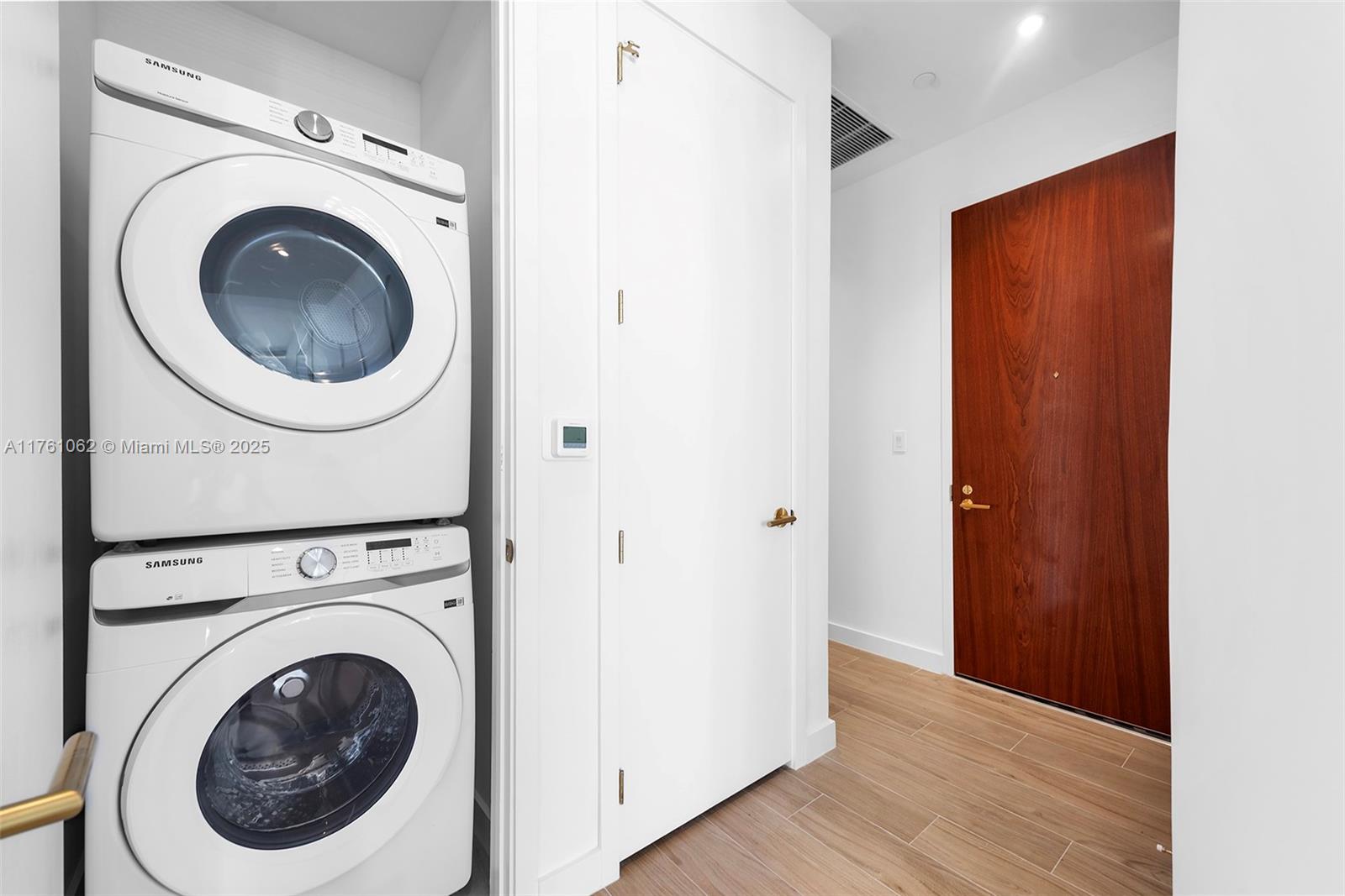 2655 S Bayshore #1512, Coconut Grove FL 33133