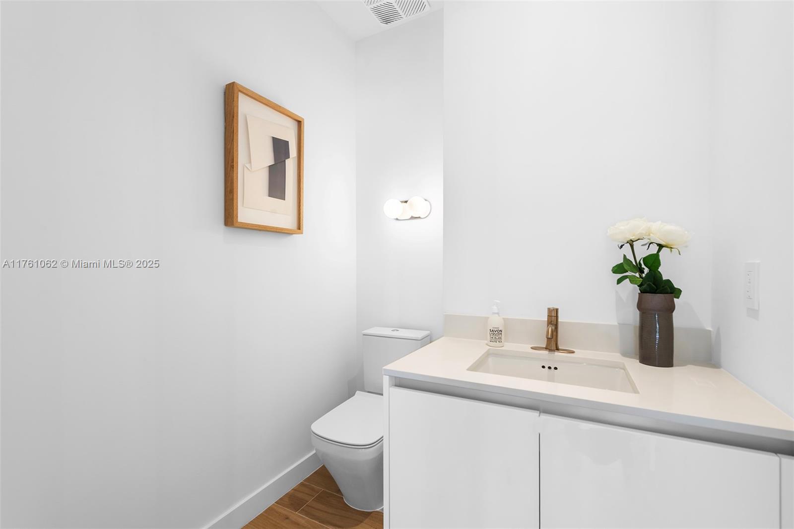 2655 S Bayshore #1512, Coconut Grove FL 33133