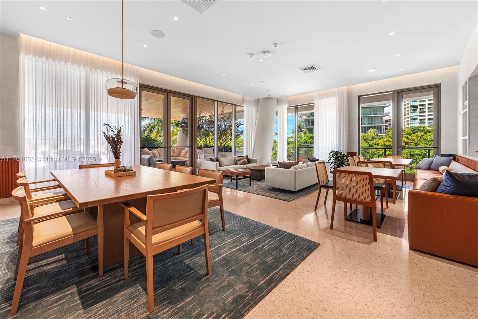 2655 S Bayshore #1512, Coconut Grove FL 33133