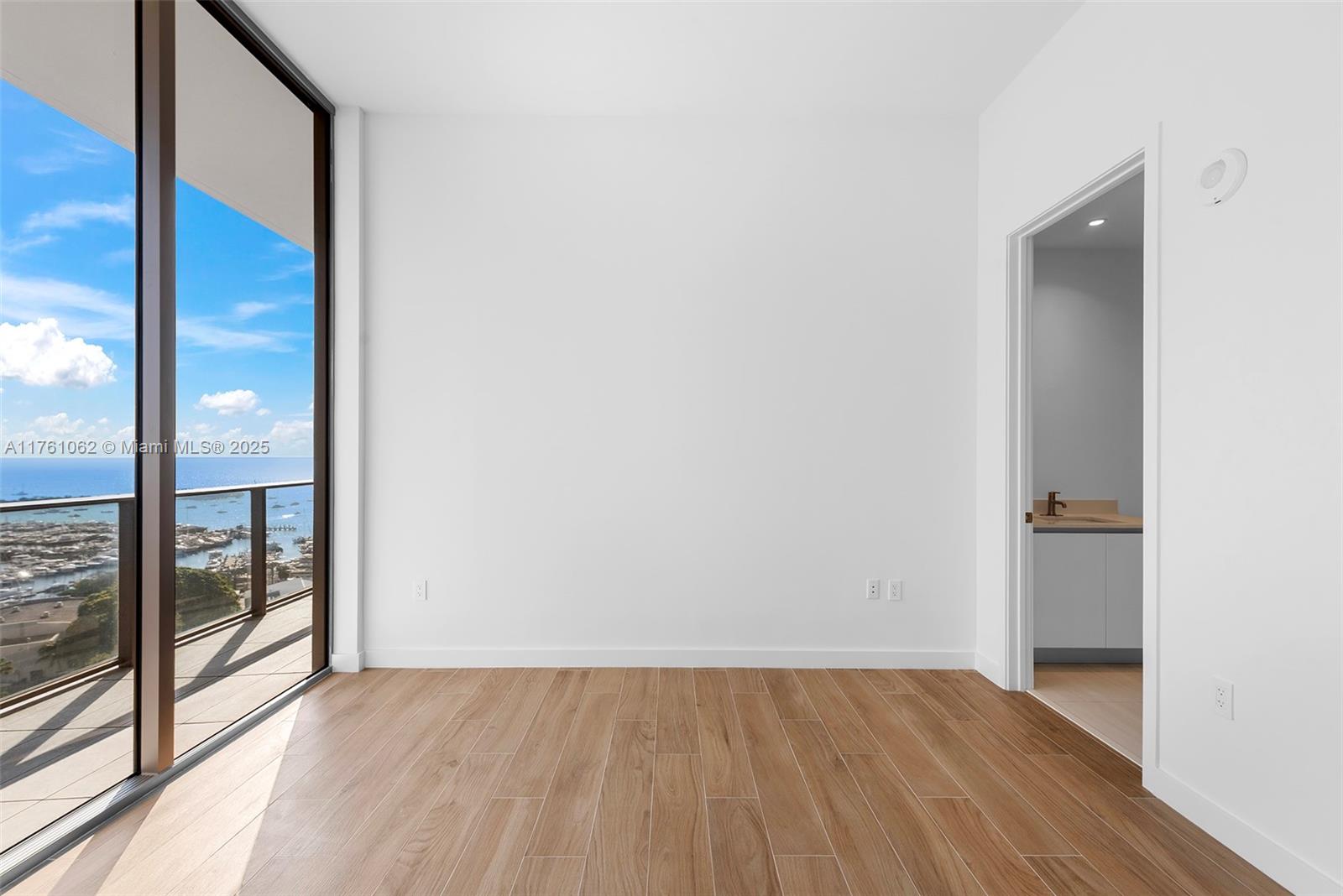 2655 S Bayshore #1512, Coconut Grove FL 33133