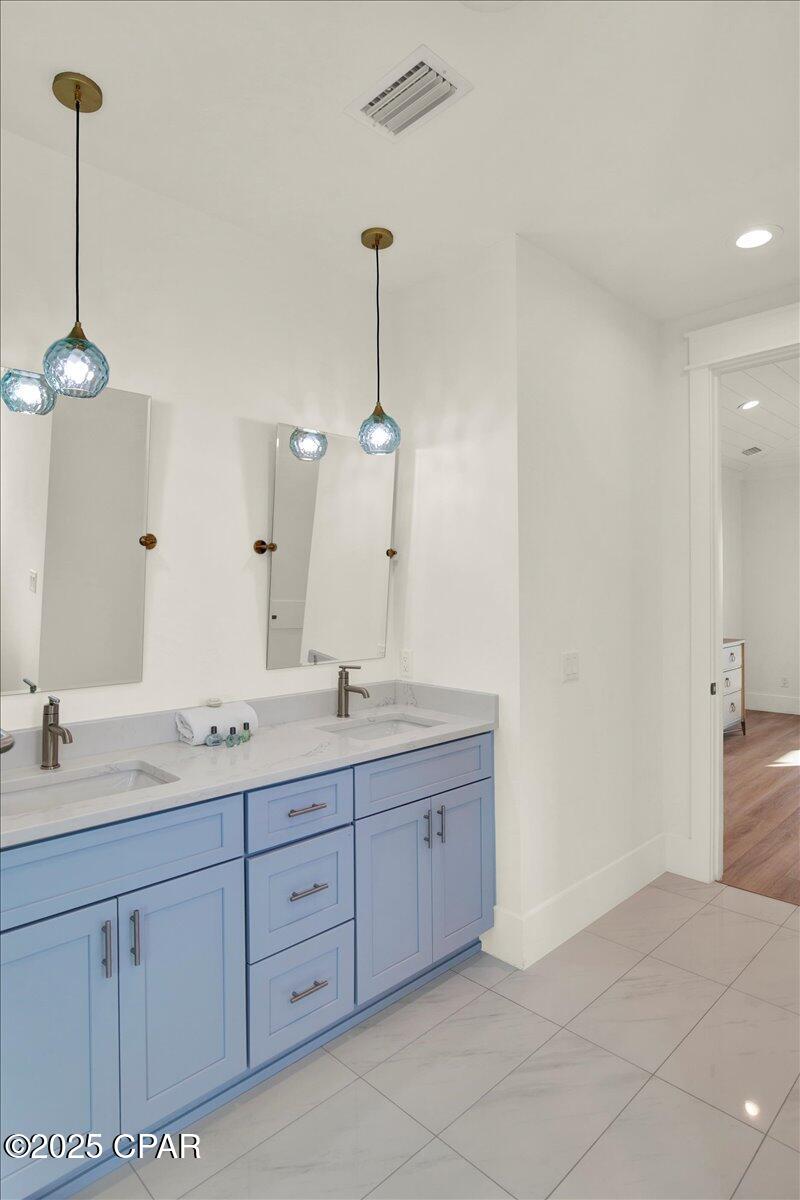 Image 53 For 13401 Oleander Drive